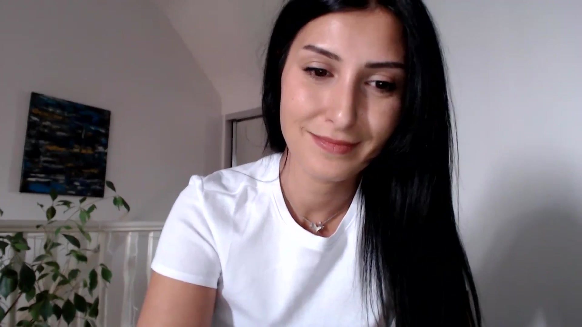 Gallery image thumbnail from MissLeanne's myfreecams stream on, 06/05/2025, 14:51 image 5 of 20