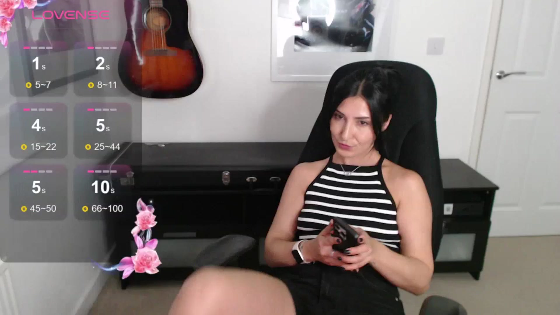 Gallery image thumbnail from MissLeanne's myfreecams stream on, 06/17/2025, 13:44 image 6 of 20