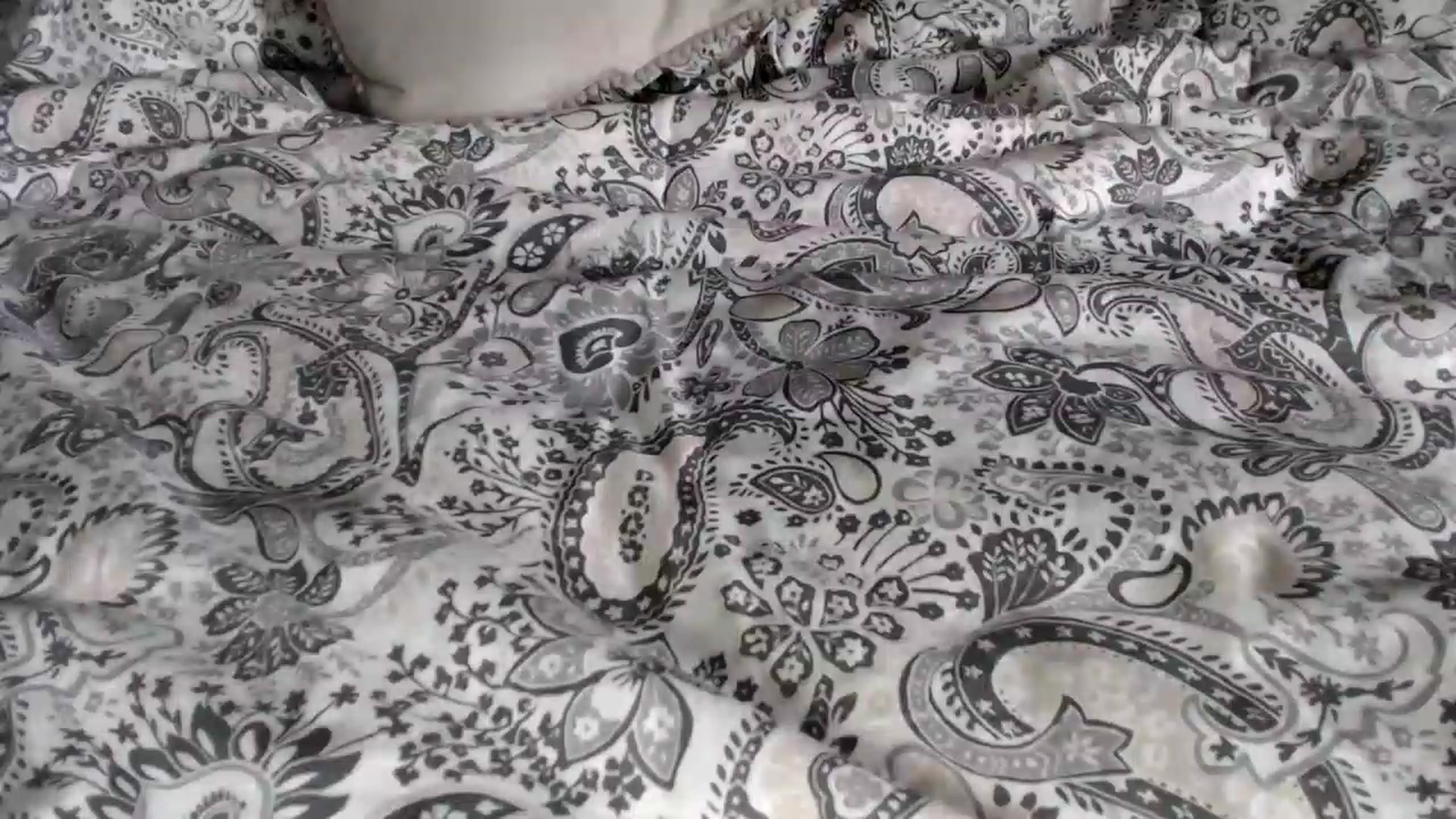 Gallery image thumbnail from MissLeanne's myfreecams stream on, 07/04/2025, 15:28 image 17 of 20