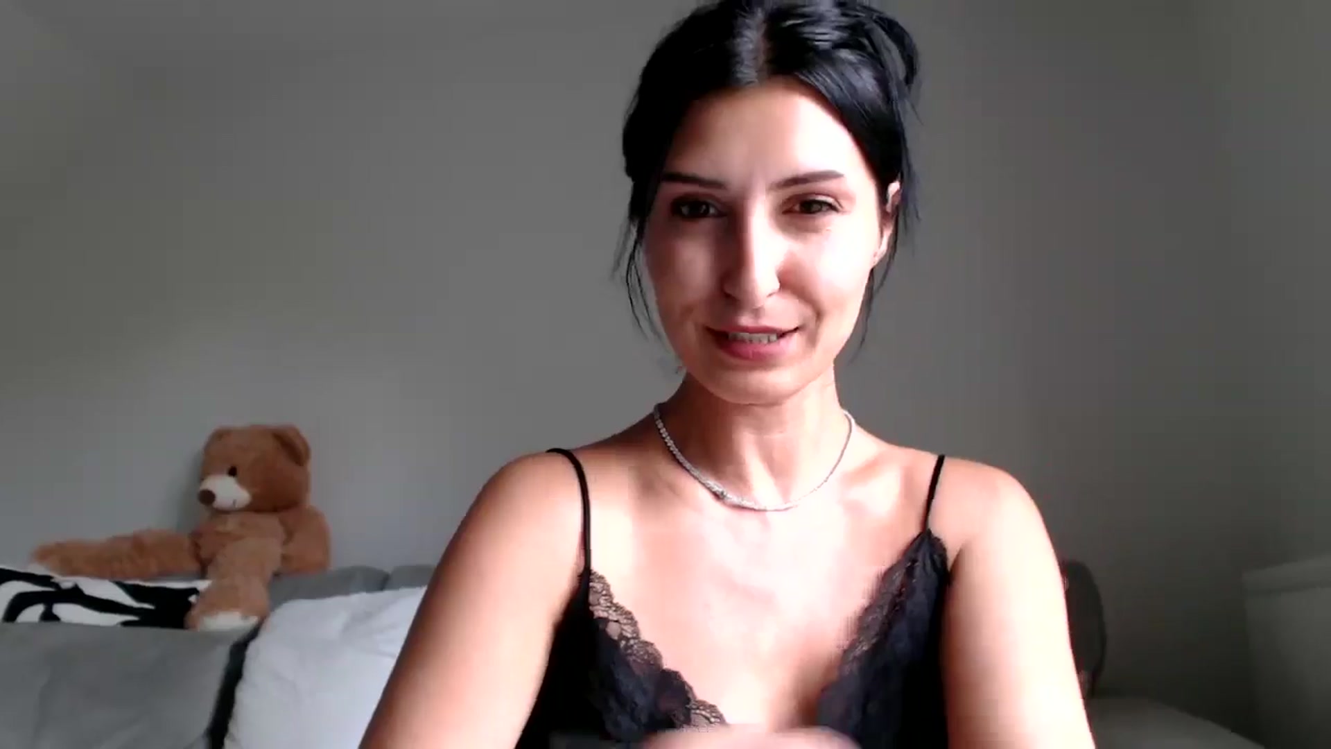 Gallery image thumbnail from MissLeanne's myfreecams stream on, 07/10/2025, 12:28 image 17 of 20