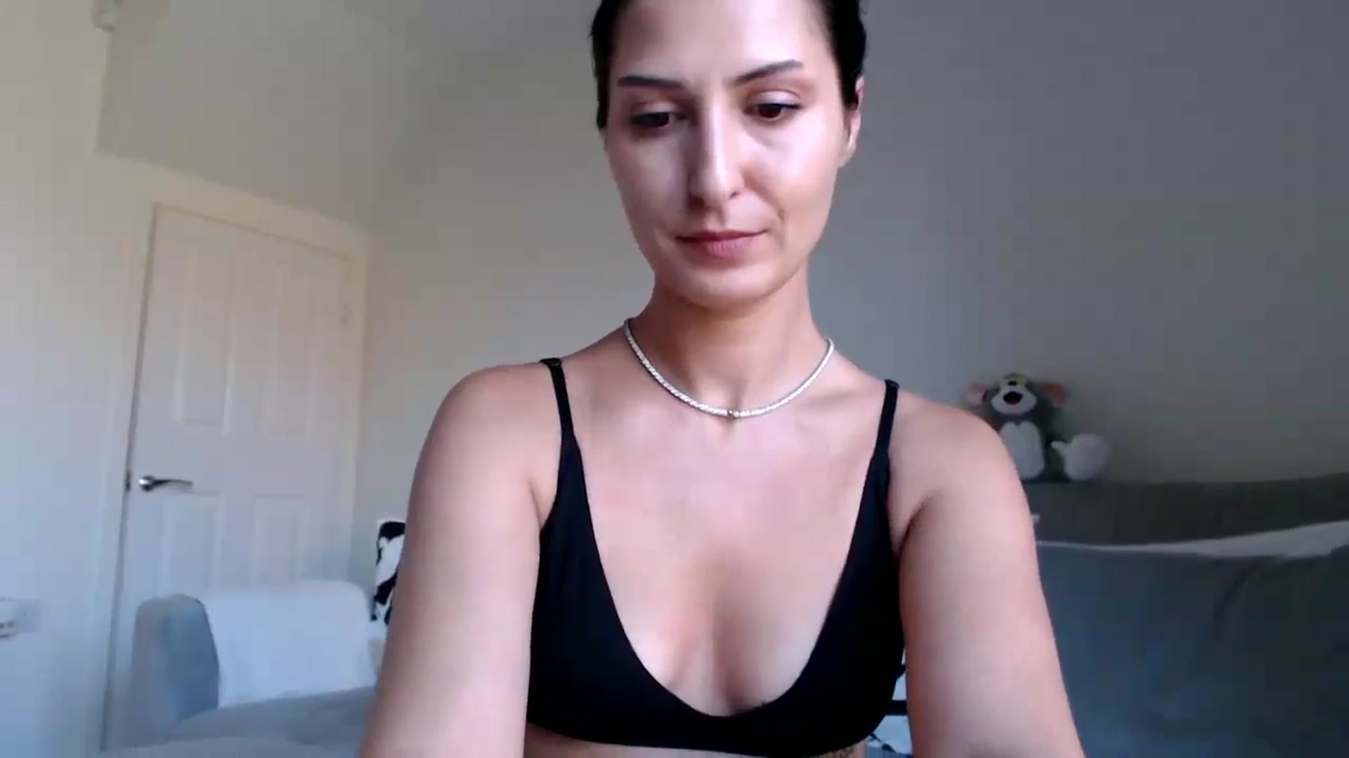 Gallery image thumbnail from MissLeanne's myfreecams stream on, 07/11/2025, 13:17 image 19 of 20