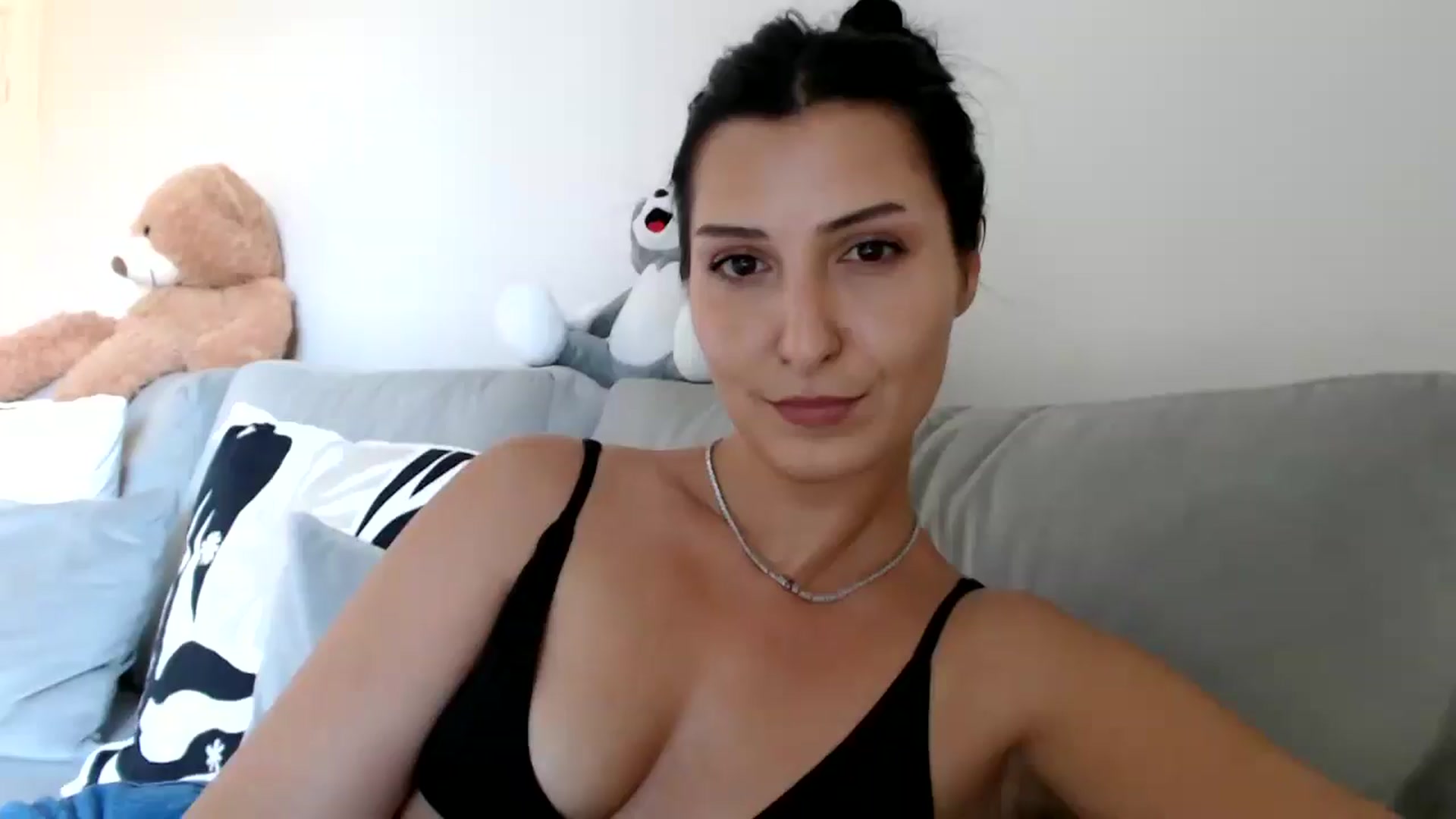 Gallery image thumbnail from MissLeanne's myfreecams stream on, 07/11/2025, 14:16 image 9 of 20