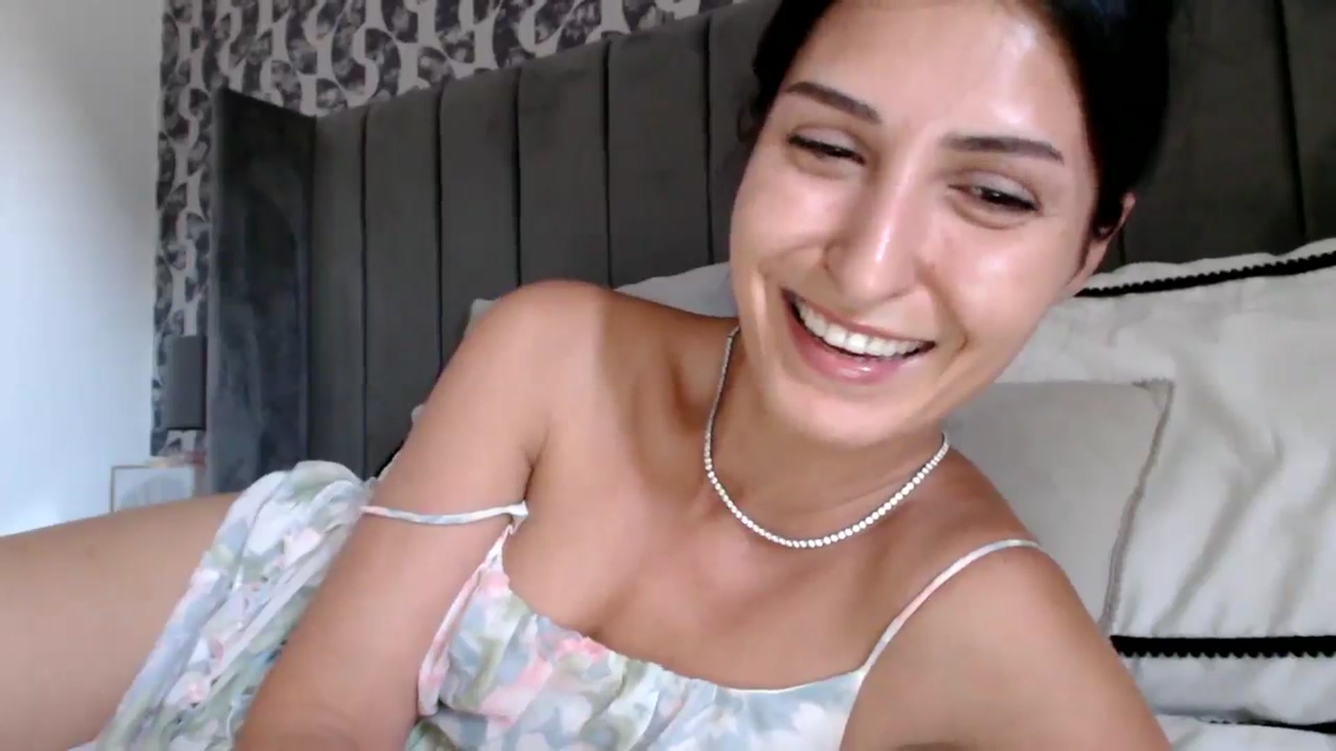 Gallery image thumbnail from MissLeanne's myfreecams stream on, 07/12/2025, 14:45 image 2 of 20