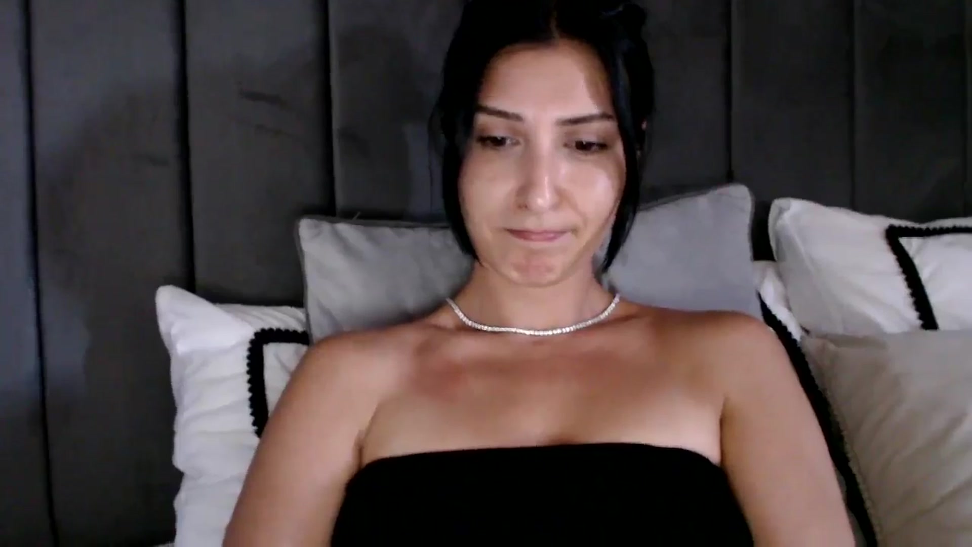 Gallery image thumbnail from MissLeanne's myfreecams stream on, 07/12/2025, 15:11 image 19 of 20