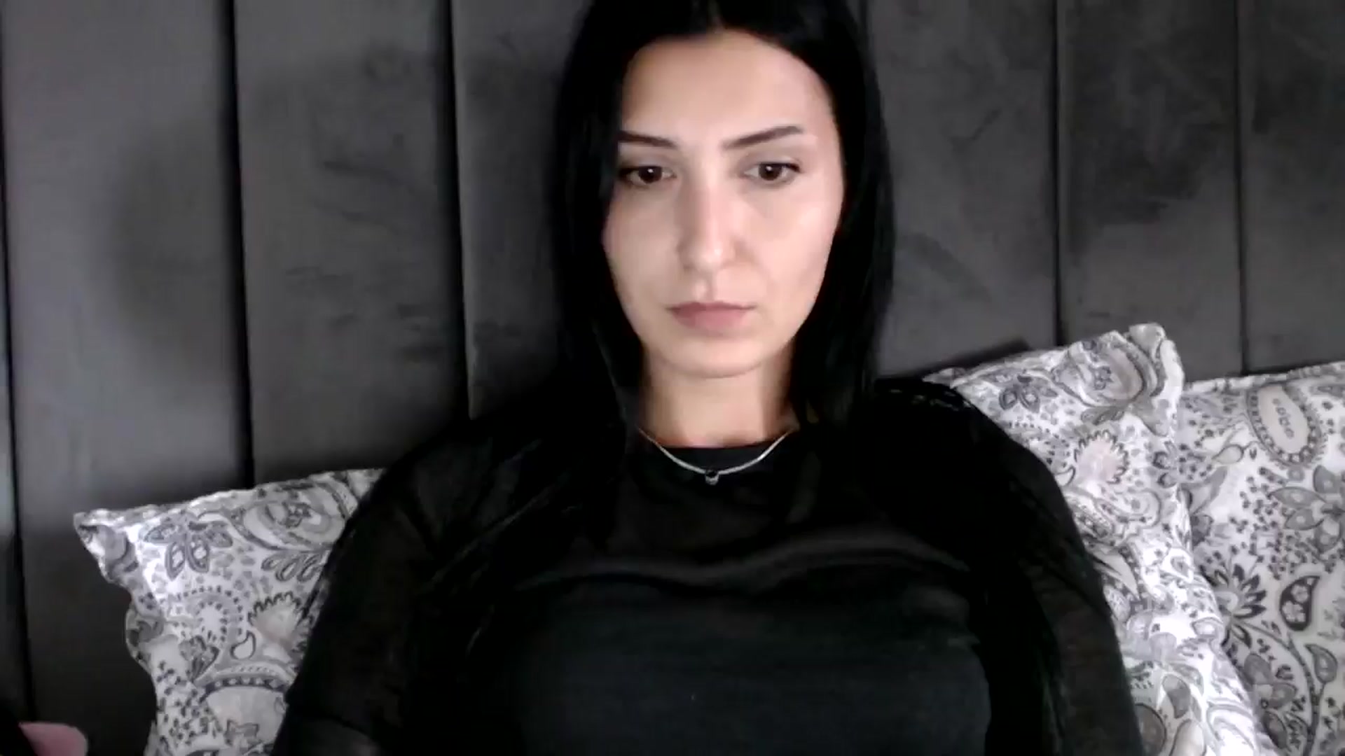 Gallery image thumbnail from MissLeanne's myfreecams stream on, 07/24/2025, 12:45 image 11 of 20
