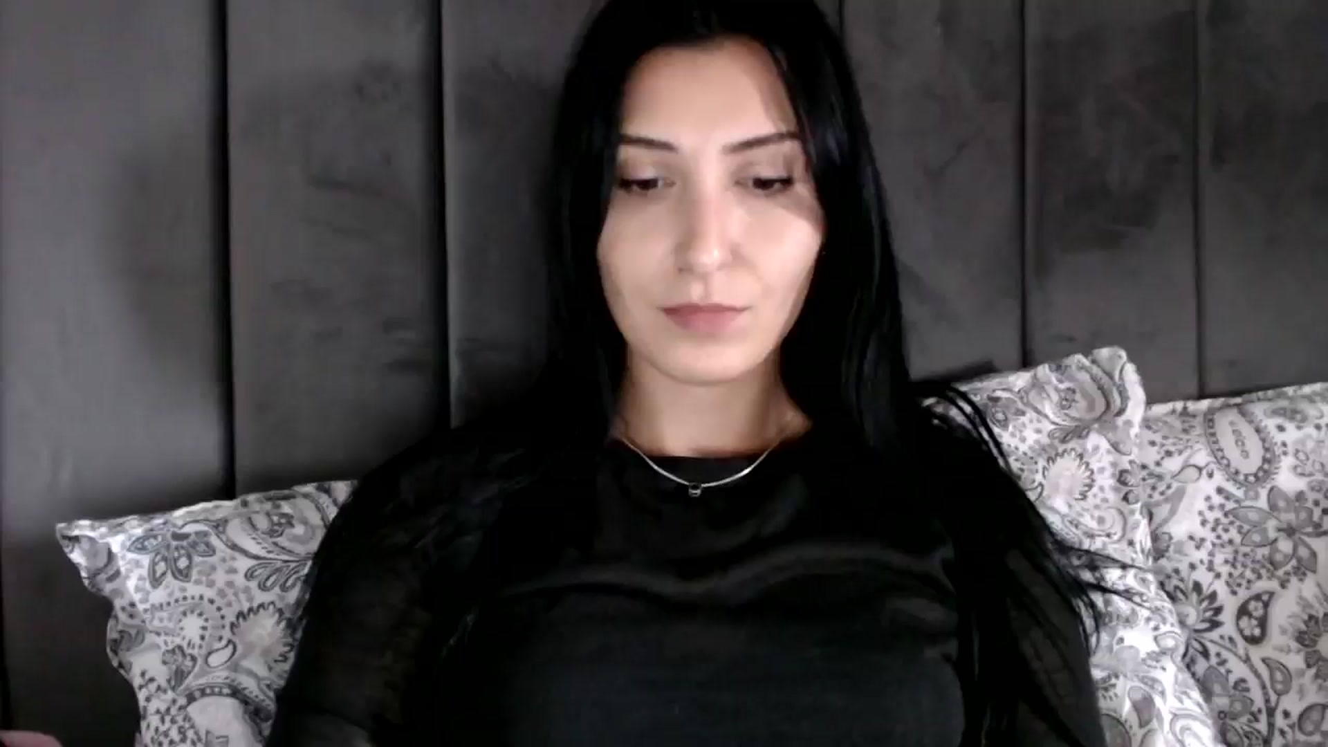 Gallery image thumbnail from MissLeanne's myfreecams stream on, 07/24/2025, 12:45 image 9 of 20