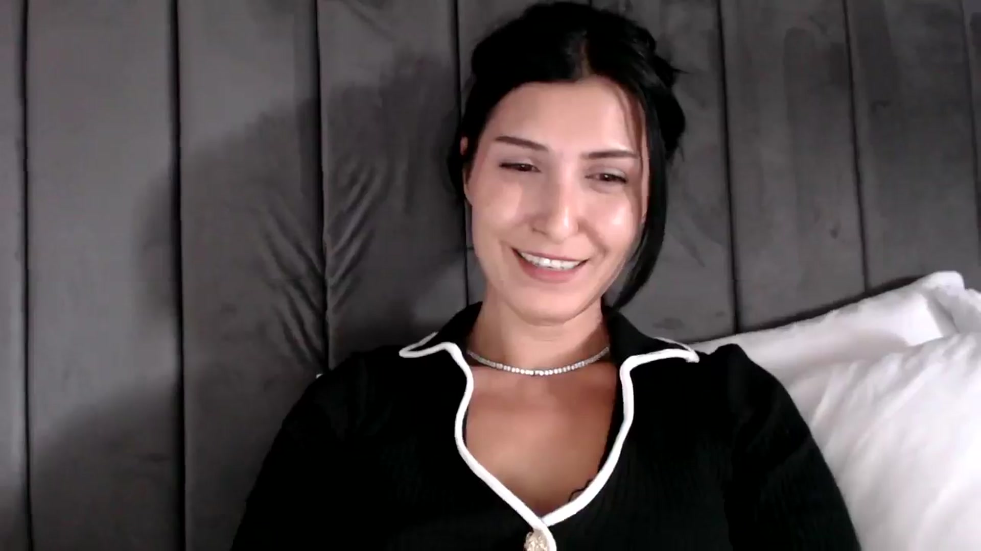 Gallery image thumbnail from MissLeanne's myfreecams stream on, 08/05/2025, 12:20 image 9 of 20