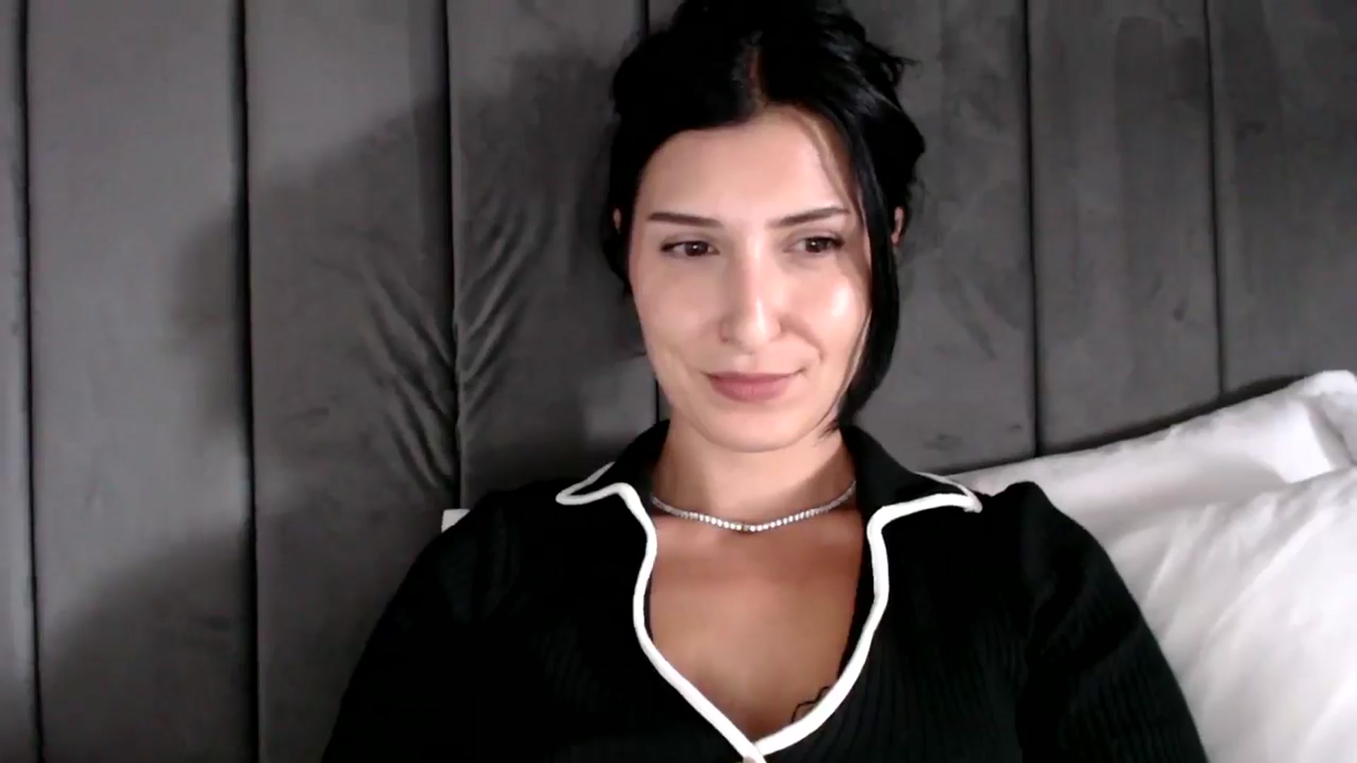 Gallery image thumbnail from MissLeanne's myfreecams stream on, 08/05/2025, 12:20 image 8 of 20