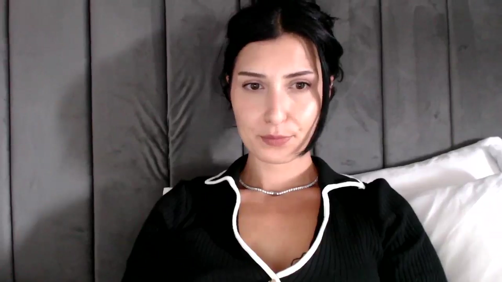 Gallery image thumbnail from MissLeanne's myfreecams stream on, 08/05/2025, 12:20 image 4 of 20