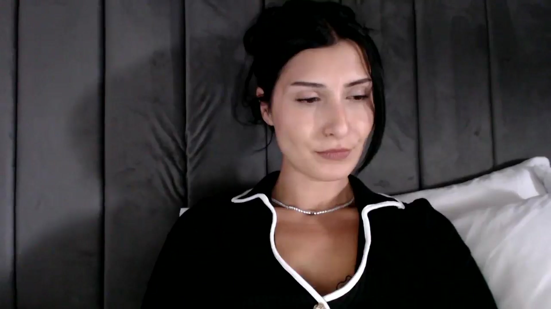 Gallery image thumbnail from MissLeanne's myfreecams stream on, 08/05/2025, 12:20 image 15 of 20