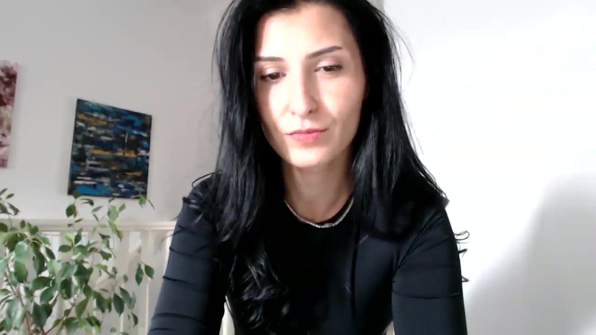 Gallery image thumbnail from MissLeanne's myfreecams stream on, 08/05/2025, 15:05 image 2 of 20