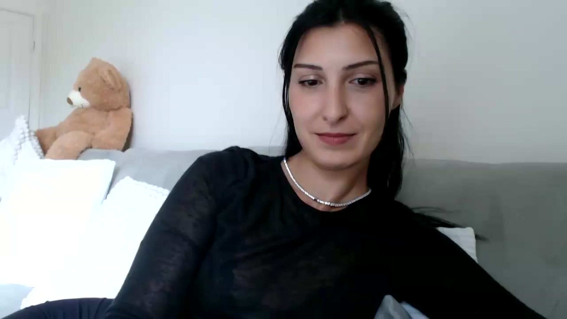 Gallery image thumbnail from MissLeanne's myfreecams stream on, 08/18/2025, 15:19 image 2 of 20