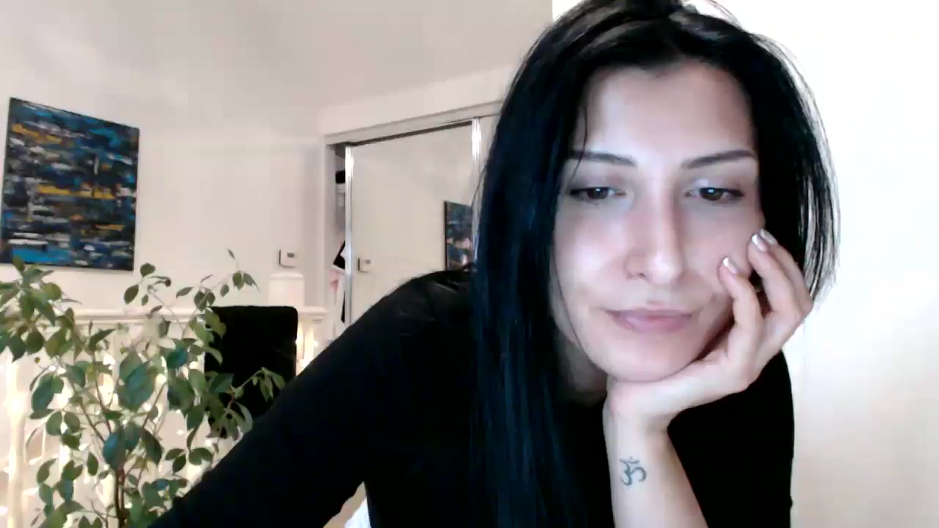 Gallery image thumbnail from MissLeanne's myfreecams stream on, 08/19/2025, 17:49 image 10 of 20