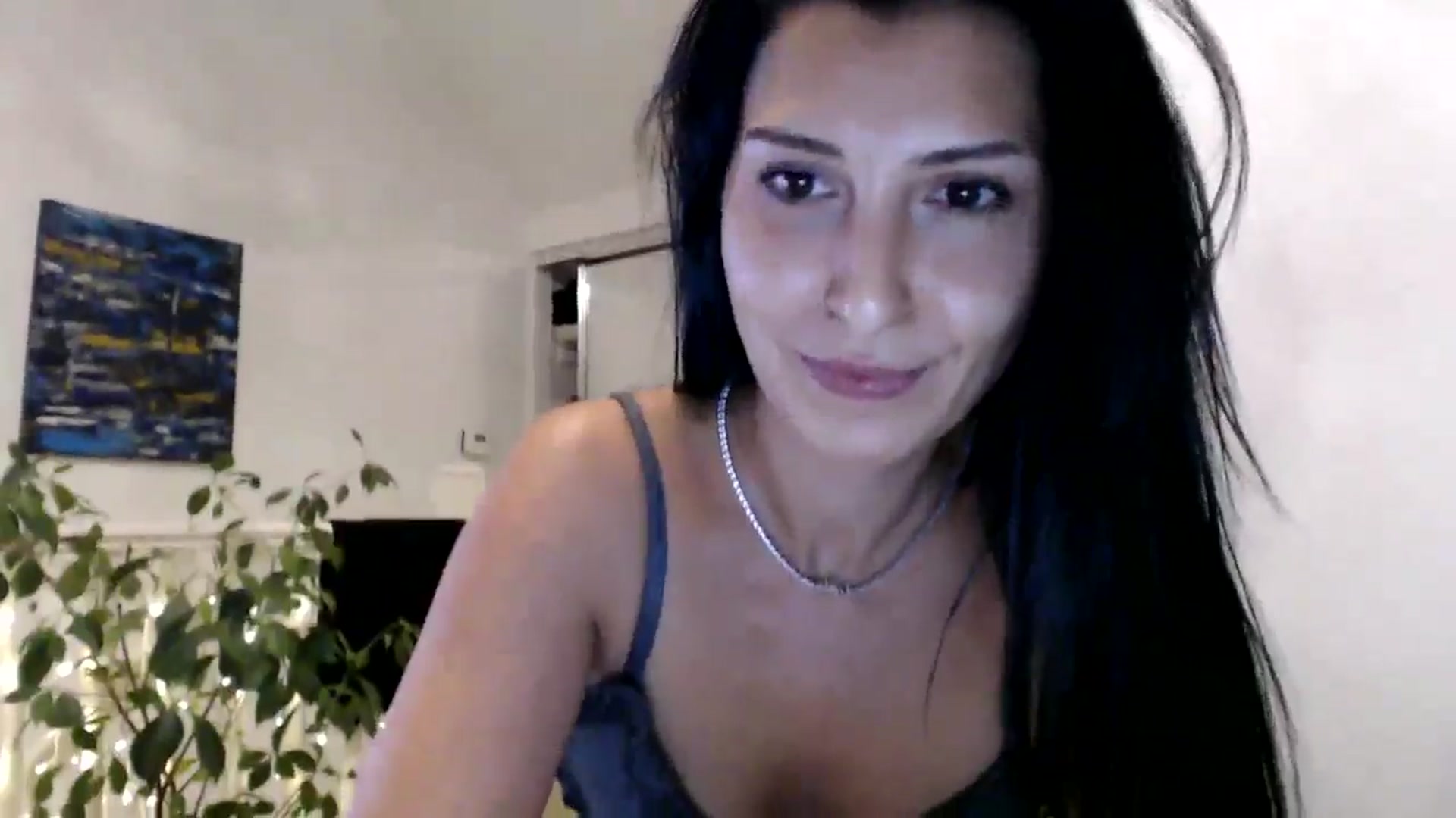 Gallery image thumbnail from MissLeanne's myfreecams stream on, 08/19/2025, 19:55 image 11 of 20