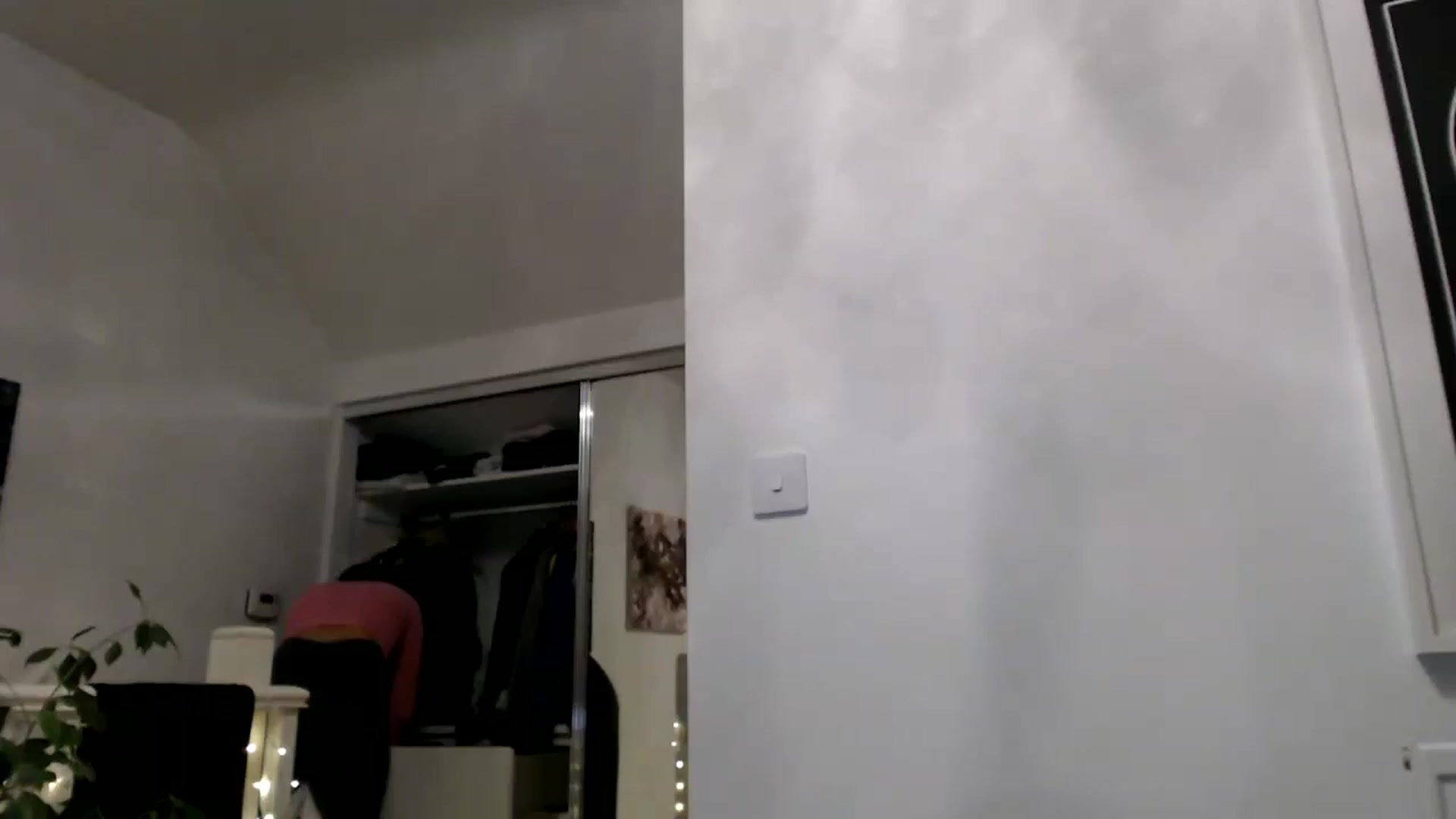 Gallery image thumbnail from MissLeanne's myfreecams stream on, 08/19/2025, 19:55 image 10 of 20