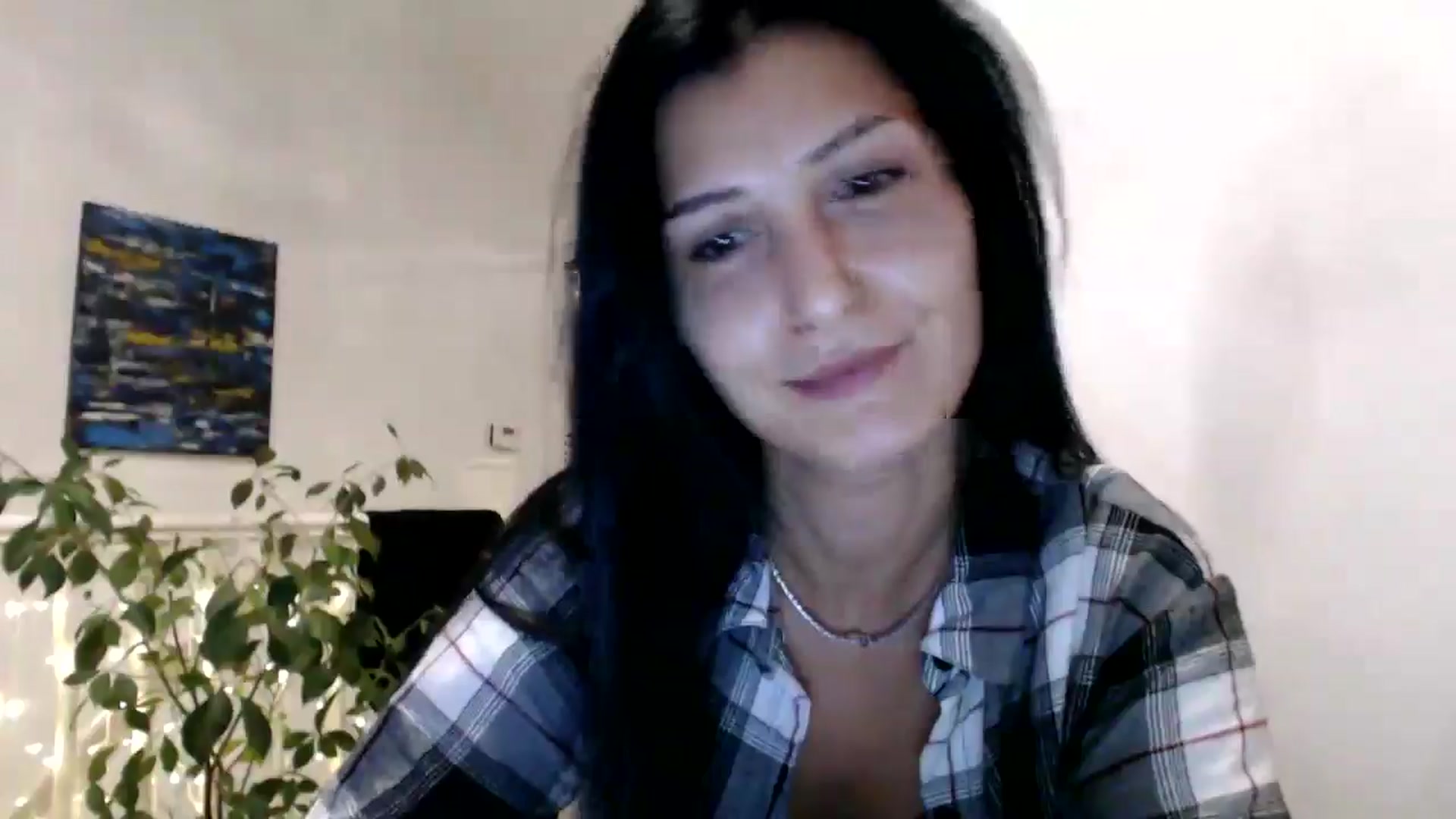 Gallery image thumbnail from MissLeanne's myfreecams stream on, 08/19/2025, 19:55 image 19 of 20