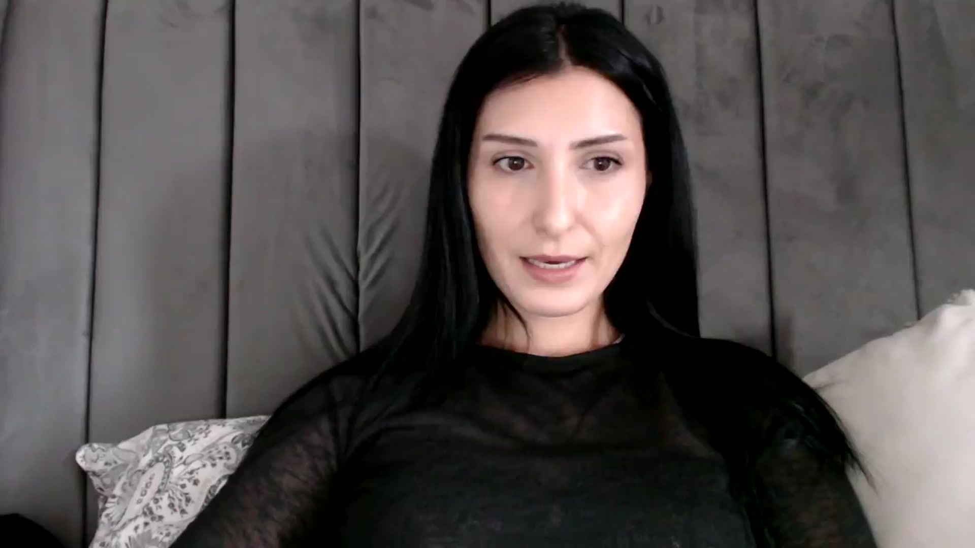 Gallery image thumbnail from MissLeanne's myfreecams stream on, 08/21/2025, 12:22 image 5 of 20