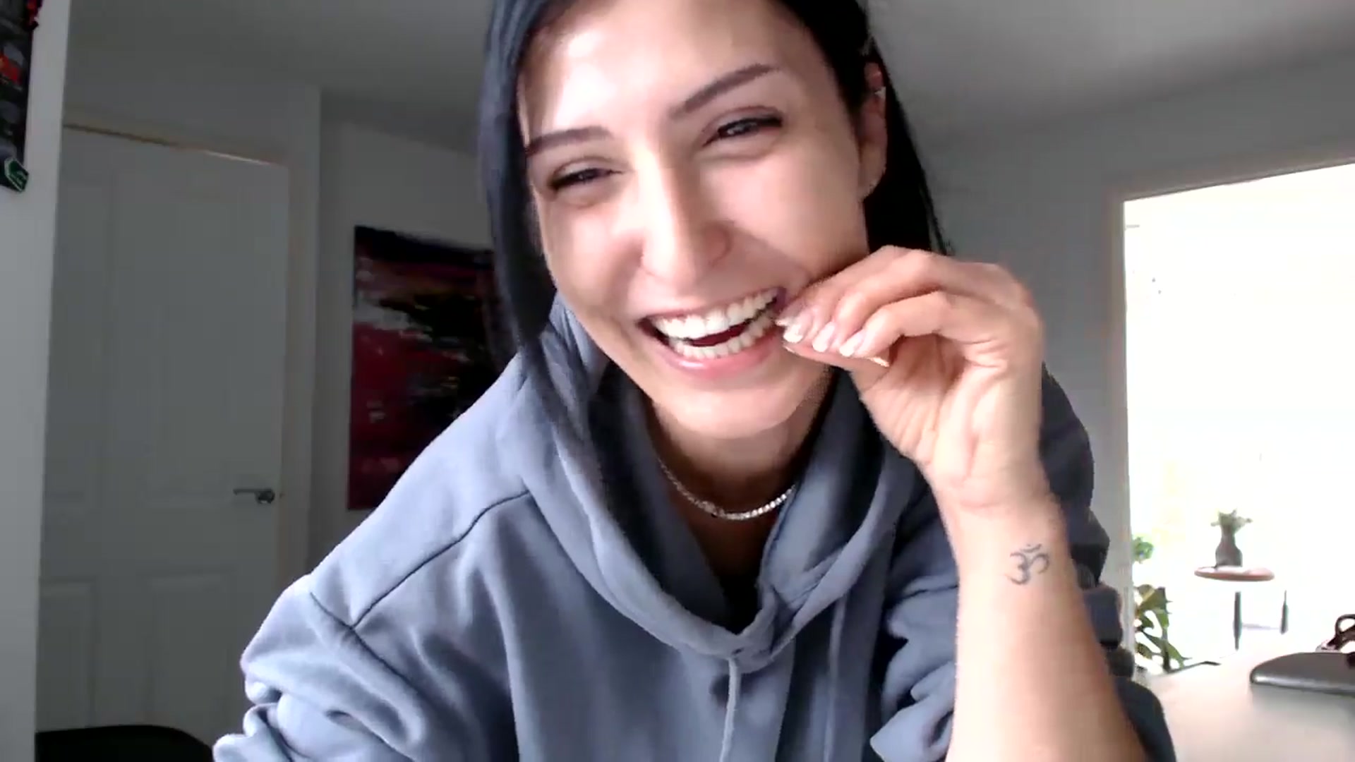 Gallery image thumbnail from MissLeanne's myfreecams stream on, 08/21/2025, 13:12 image 12 of 20