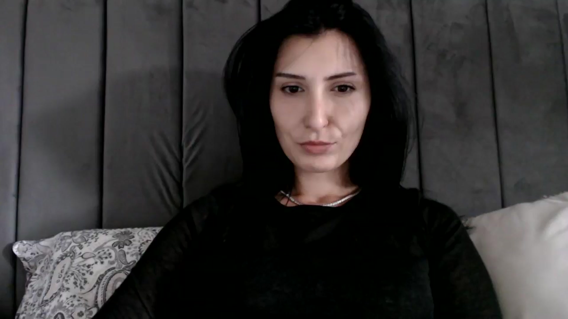Gallery image thumbnail from MissLeanne's myfreecams stream on, 08/21/2025, 13:46 image 19 of 20