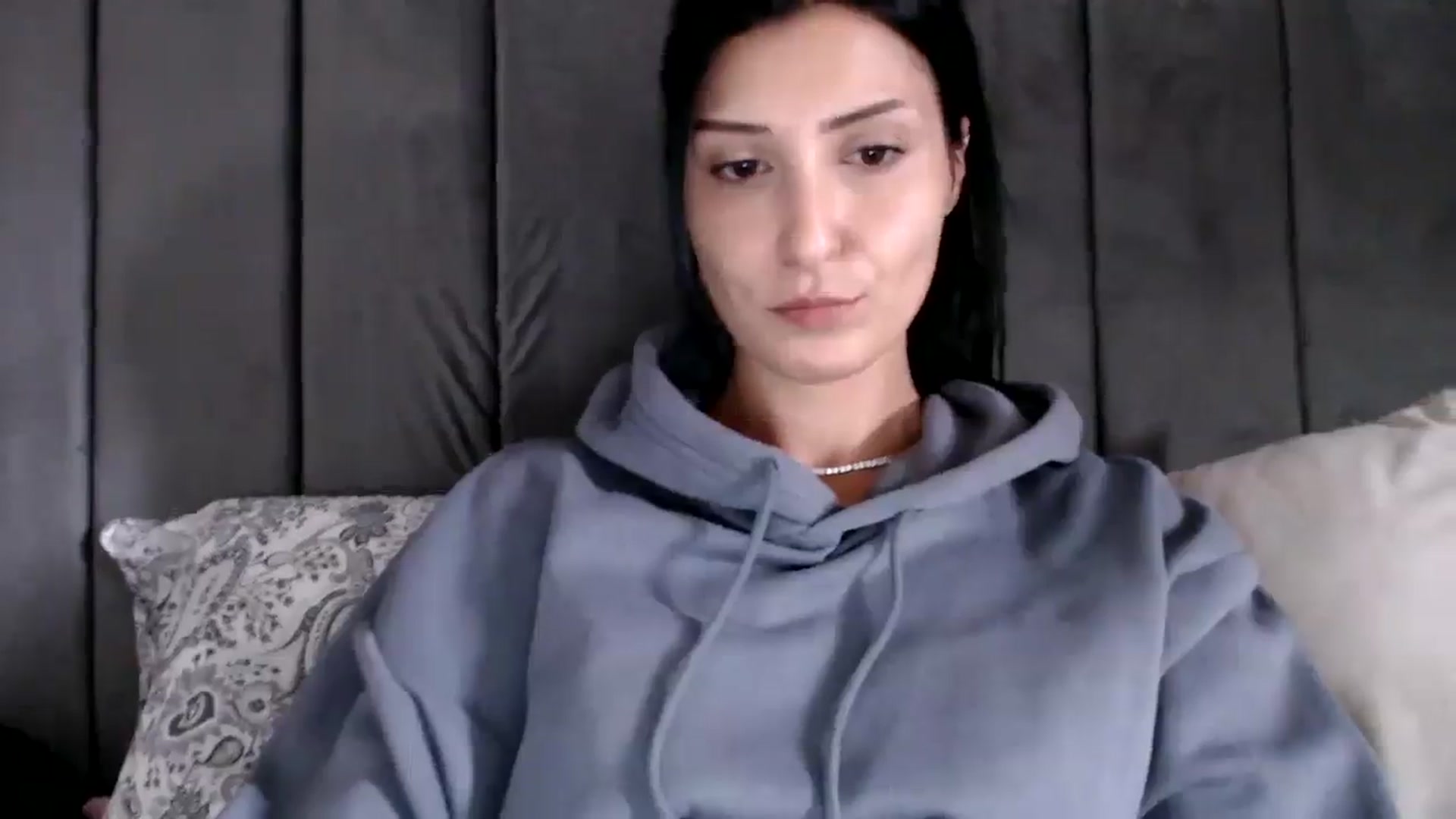 Gallery image thumbnail from MissLeanne's myfreecams stream on, 08/21/2025, 13:46 image 4 of 20