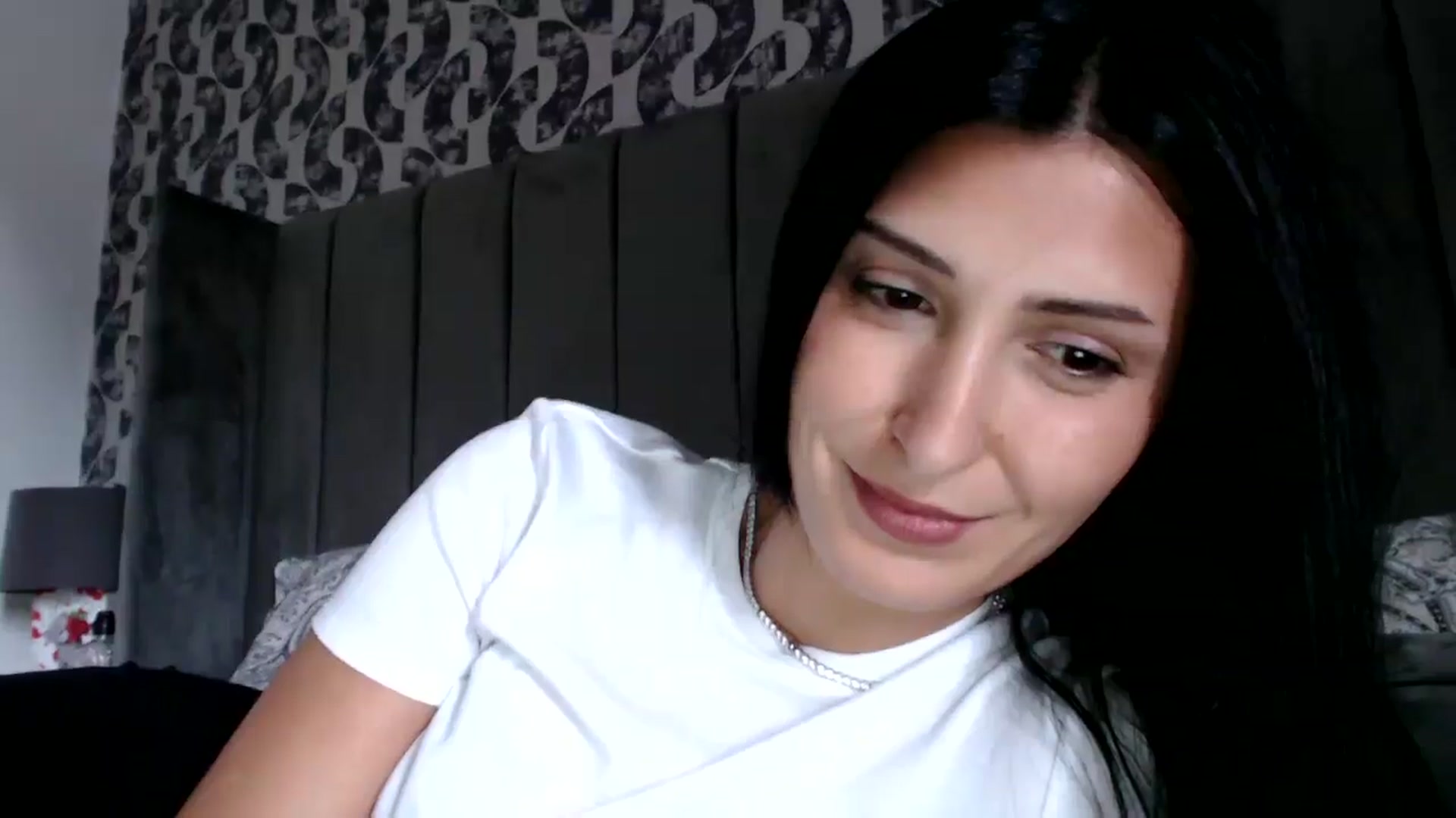 Gallery image thumbnail from MissLeanne's myfreecams stream on, 08/21/2025, 14:51 image 18 of 20
