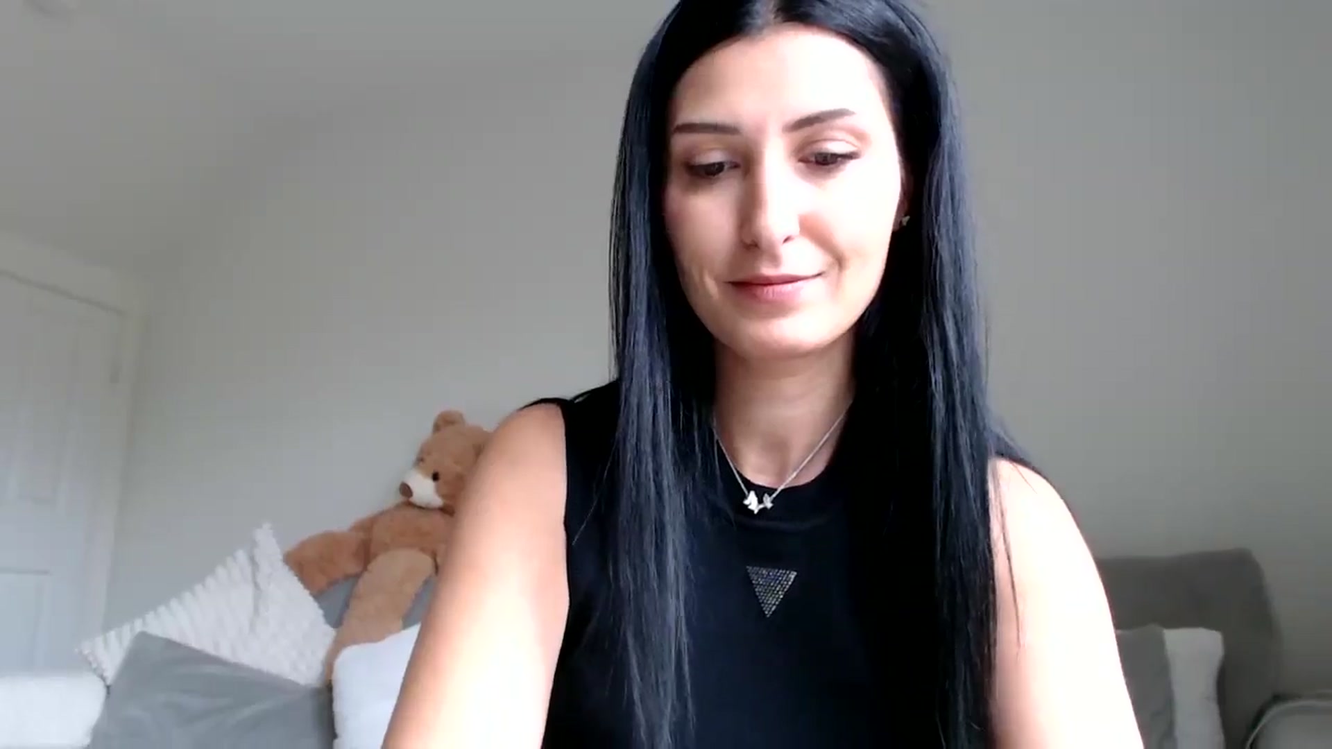 Gallery image thumbnail from MissLeanne's myfreecams stream on, 08/22/2025, 11:54 image 17 of 20