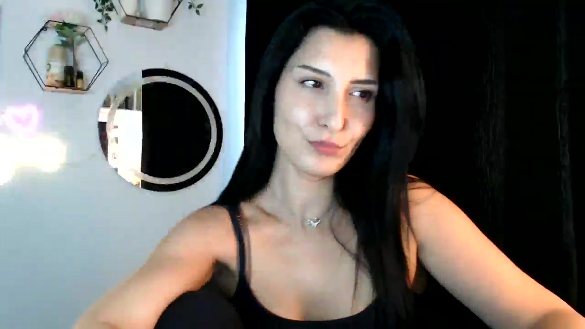 Gallery image thumbnail from MissLeanne's myfreecams stream on, 09/01/2025, 15:37 image 2 of 20