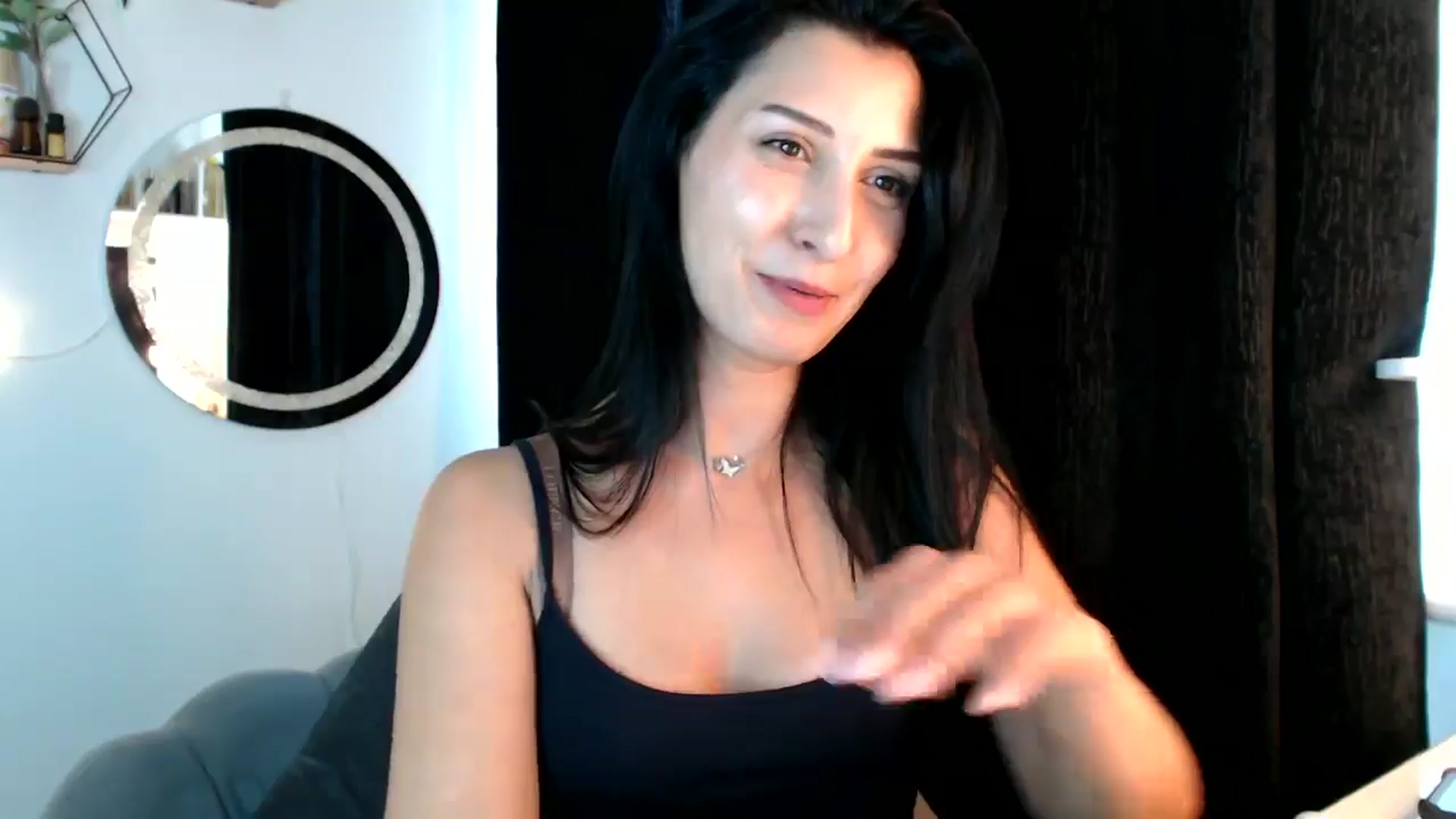 Gallery image thumbnail from MissLeanne's myfreecams stream on, 09/01/2025, 15:37 image 20 of 20