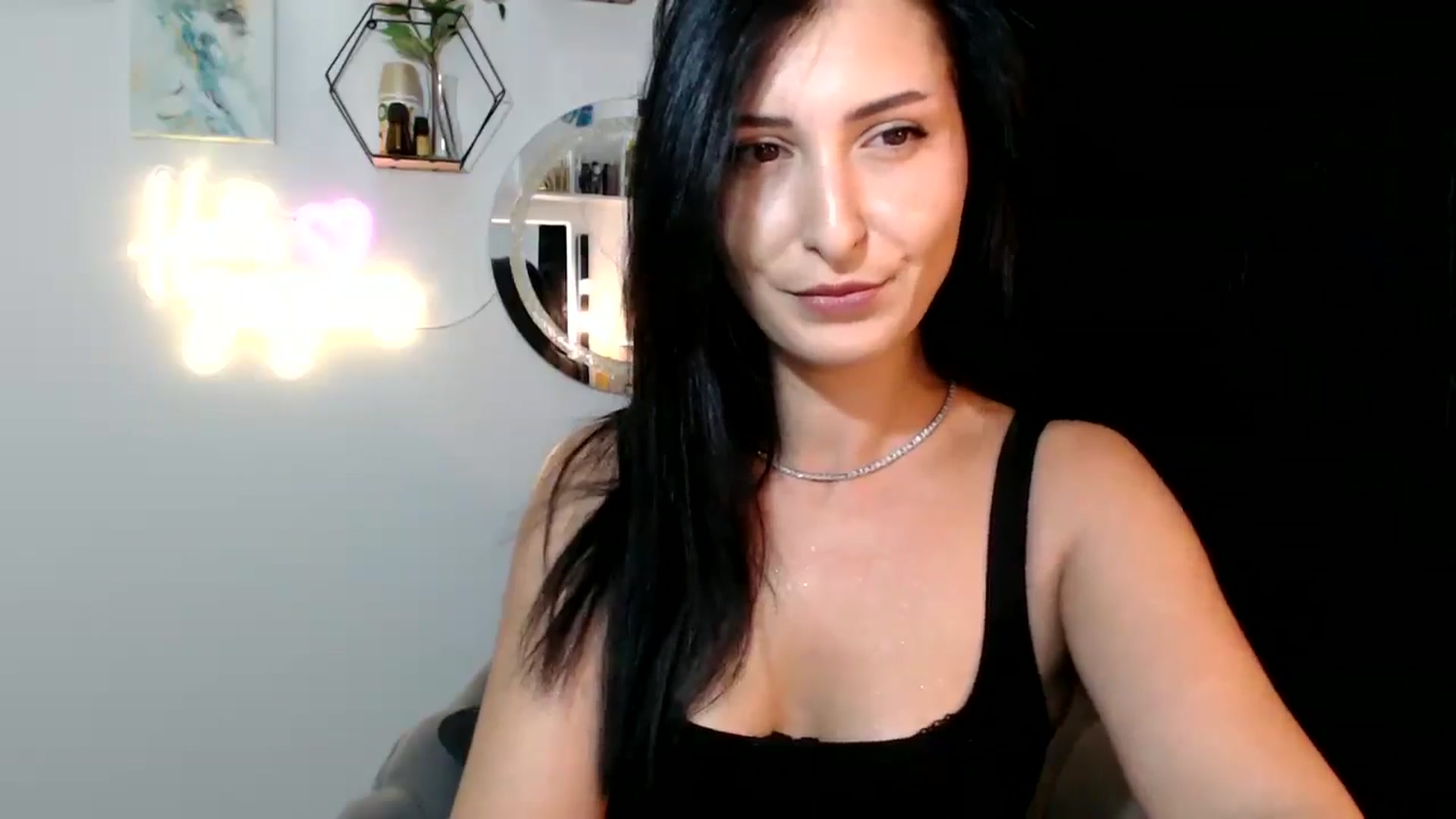 Gallery image thumbnail from MissLeanne's myfreecams stream on, 09/02/2025, 08:41 image 3 of 20