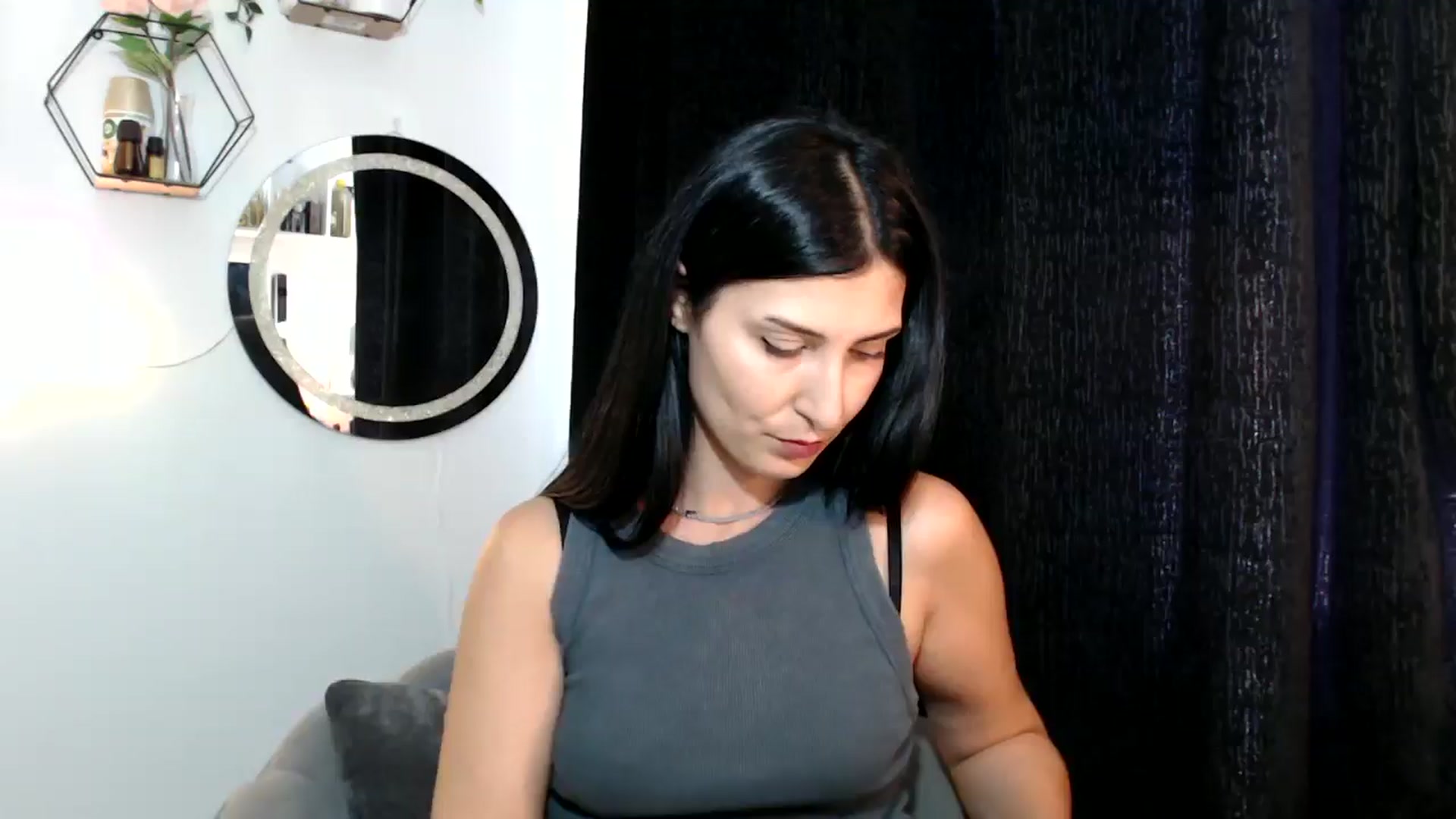 Gallery image thumbnail from MissLeanne's myfreecams stream on, 09/02/2025, 10:27 image 4 of 20