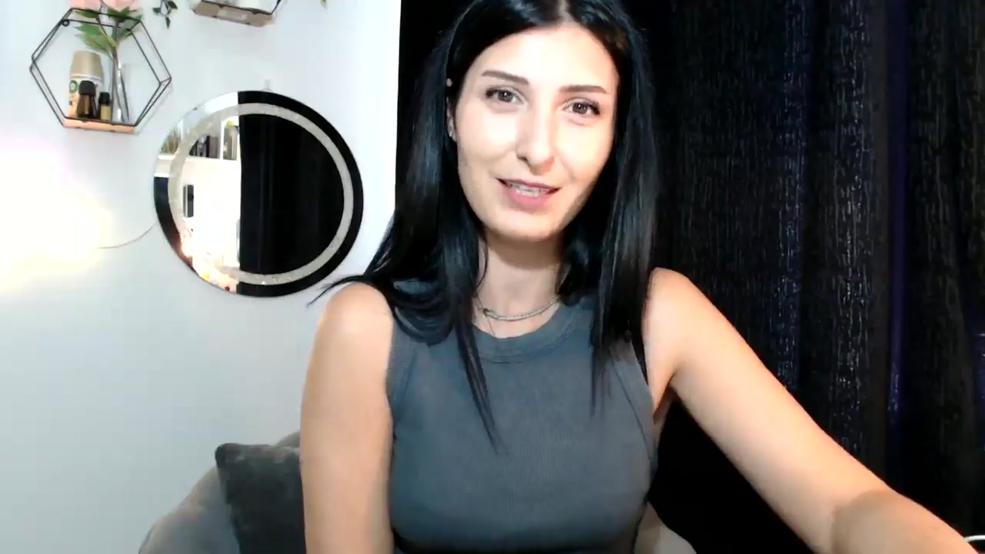 Gallery image thumbnail from MissLeanne's myfreecams stream on, 09/02/2025, 10:27 image 7 of 20