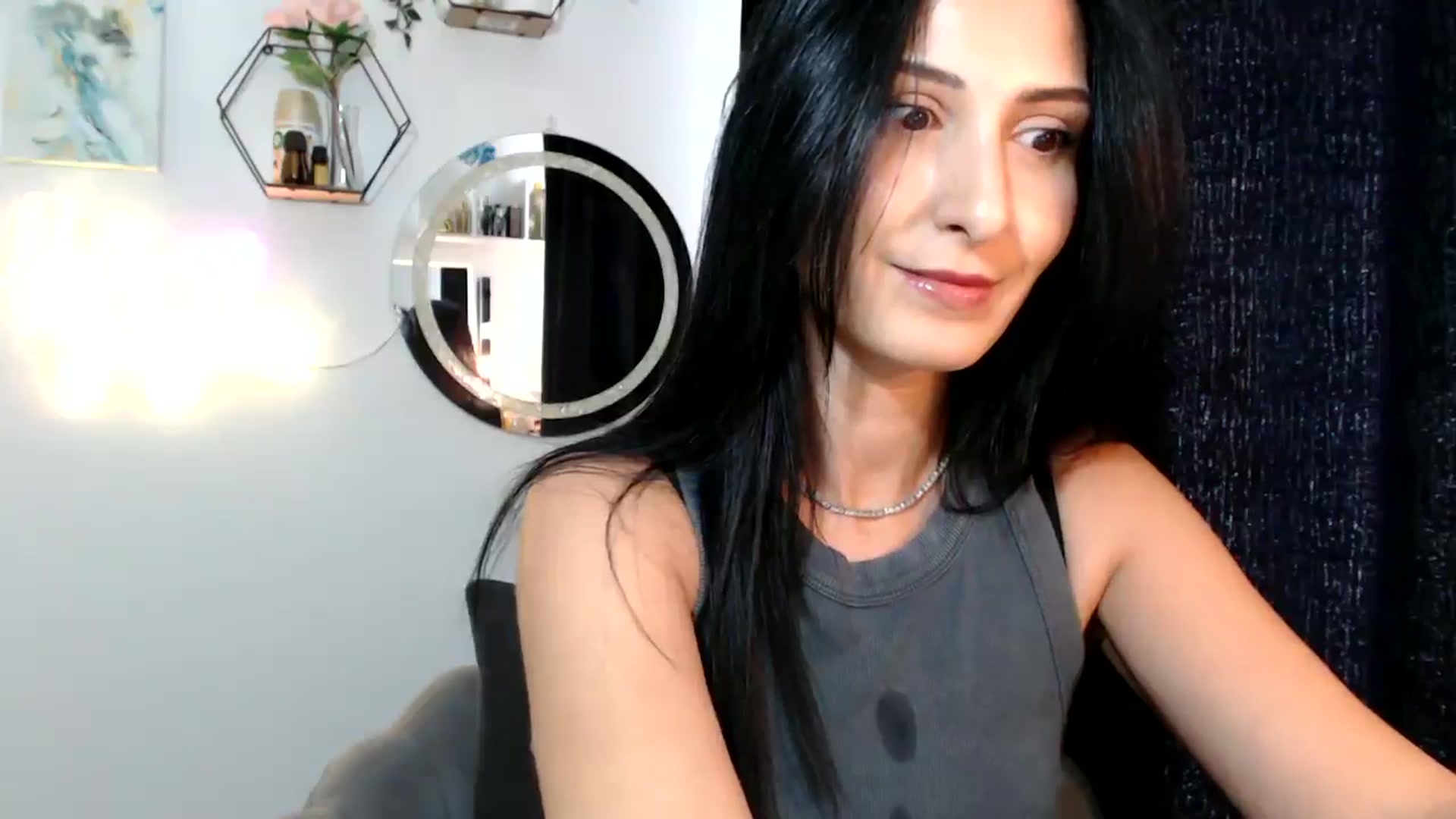 Gallery image thumbnail from MissLeanne's myfreecams stream on, 09/02/2025, 11:09 image 6 of 20