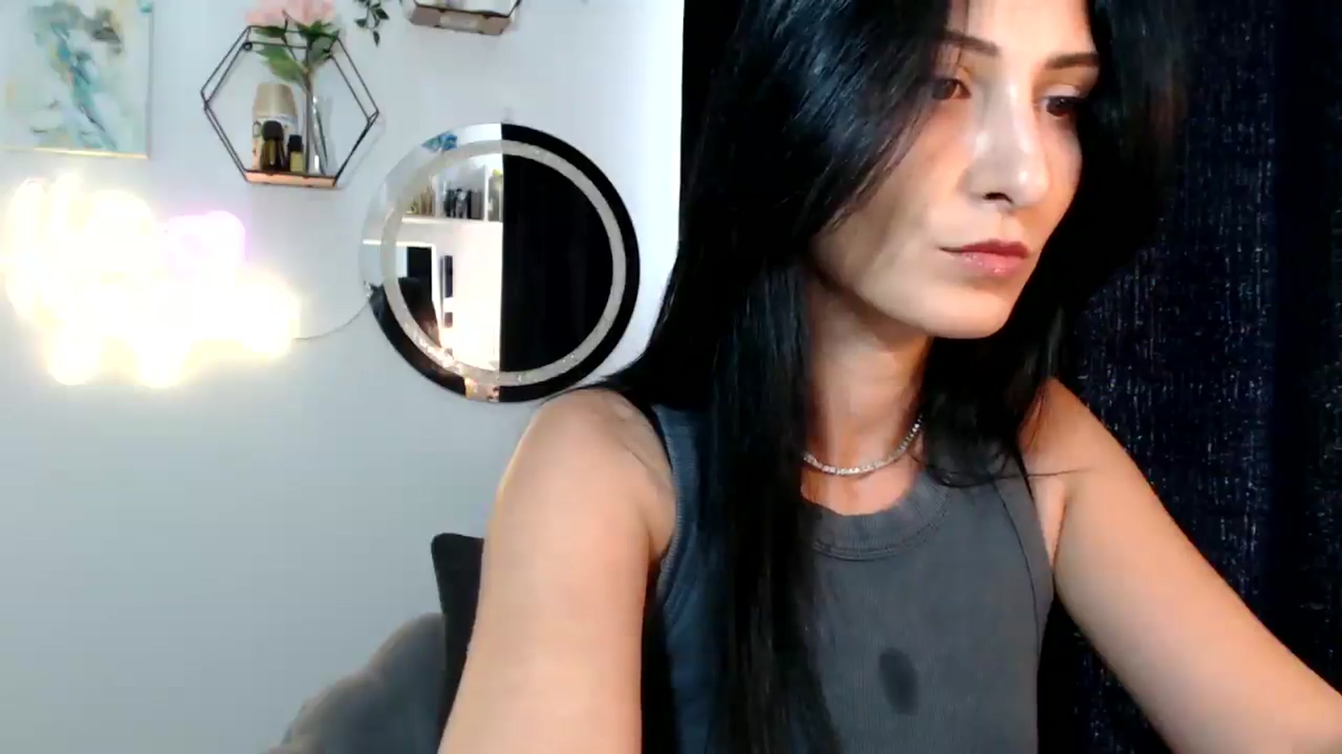 Gallery image thumbnail from MissLeanne's myfreecams stream on, 09/02/2025, 11:09 image 13 of 20