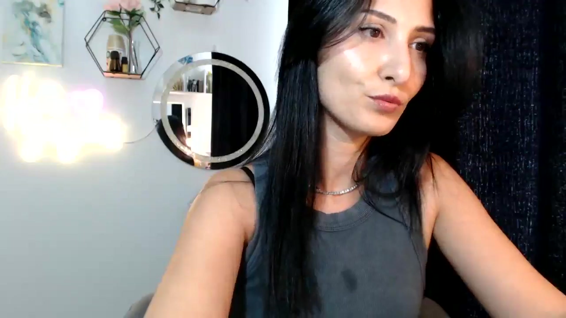 Gallery image thumbnail from MissLeanne's myfreecams stream on, 09/02/2025, 11:09 image 20 of 20