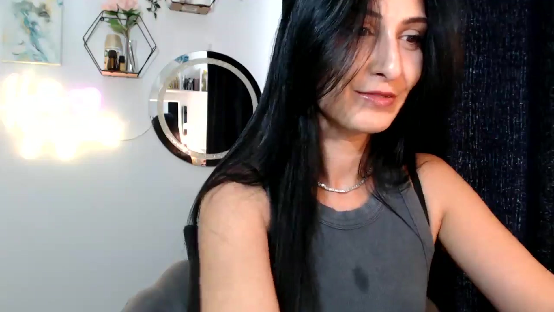 Gallery image thumbnail from MissLeanne's myfreecams stream on, 09/02/2025, 11:09 image 17 of 20