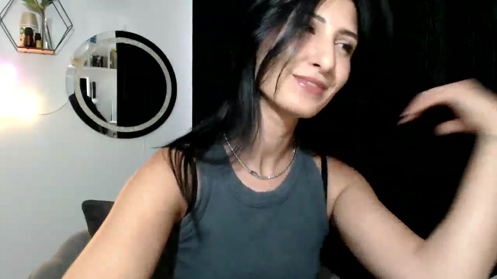 Gallery image thumbnail from MissLeanne's myfreecams stream on, 09/02/2025, 12:50 image 3 of 20