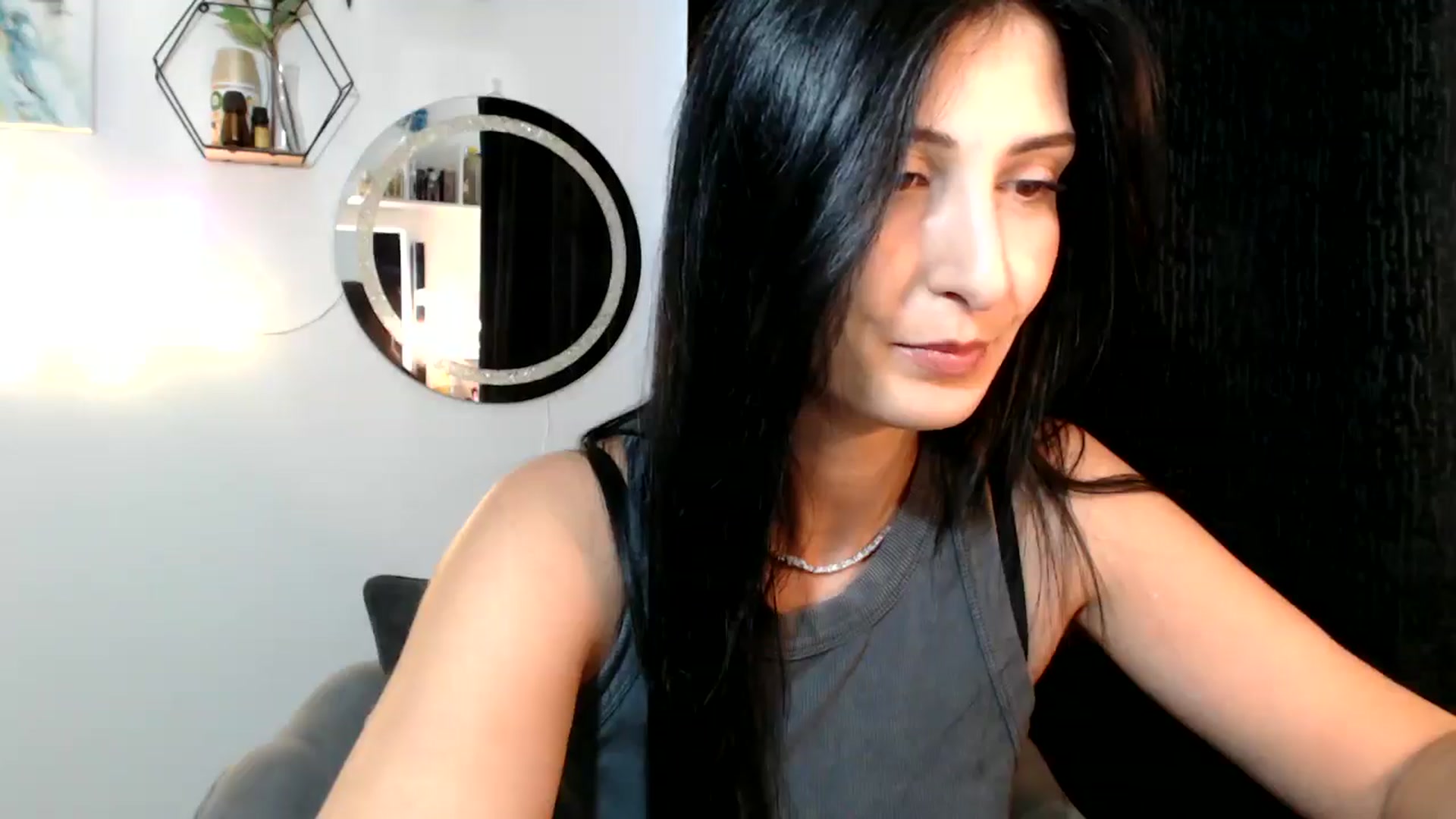 Gallery image thumbnail from MissLeanne's myfreecams stream on, 09/02/2025, 12:50 image 17 of 20