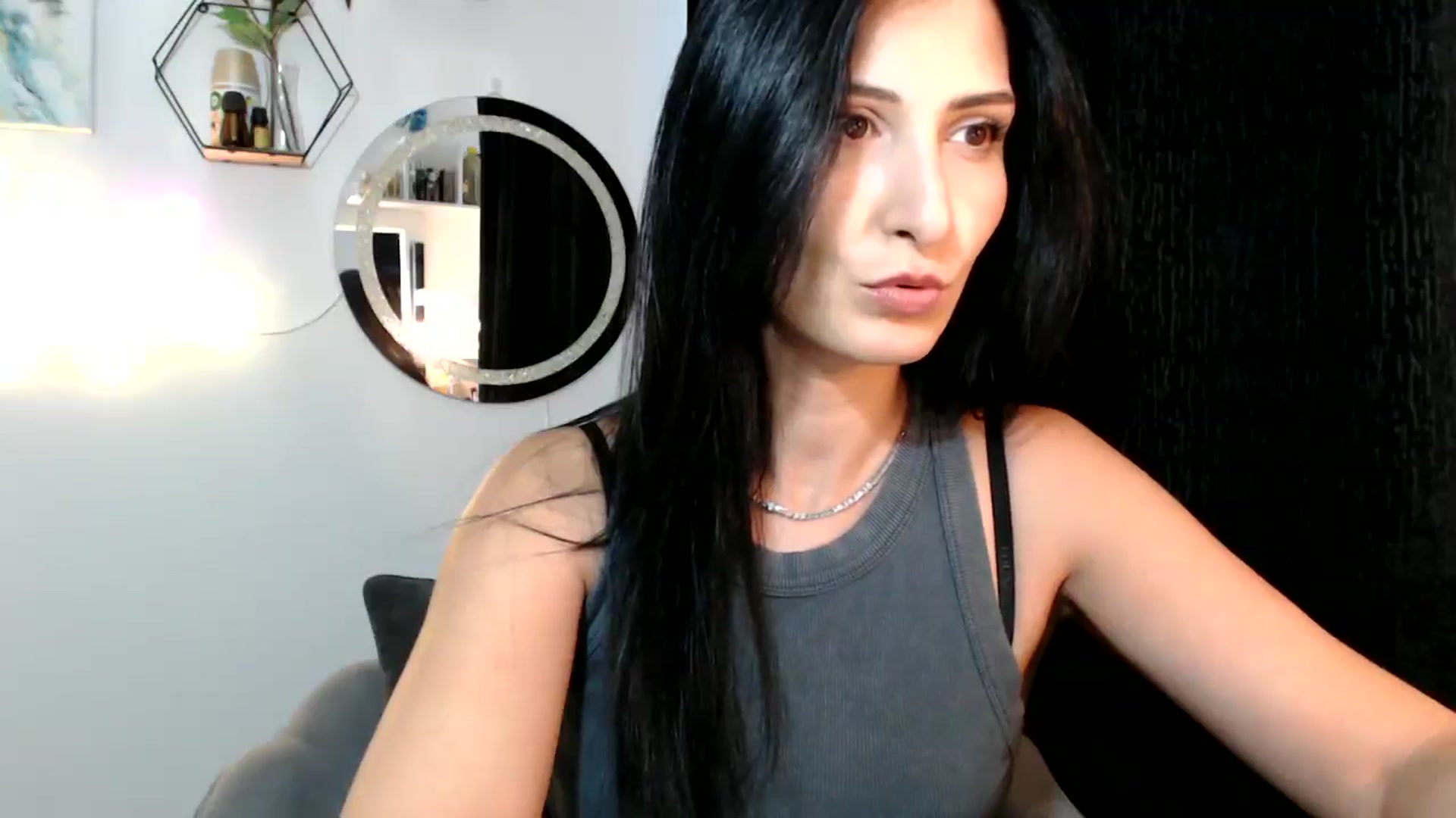 Gallery image thumbnail from MissLeanne's myfreecams stream on, 09/02/2025, 12:50 image 8 of 20