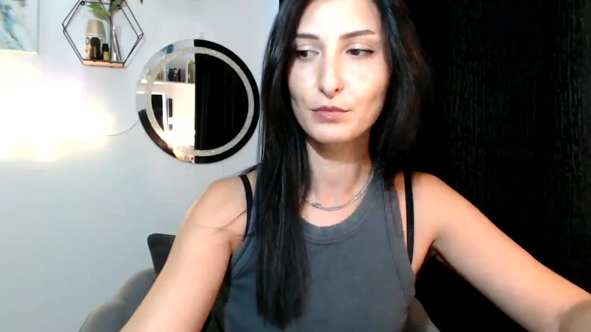 Gallery image thumbnail from MissLeanne's myfreecams stream on, 09/02/2025, 12:50 image 12 of 20