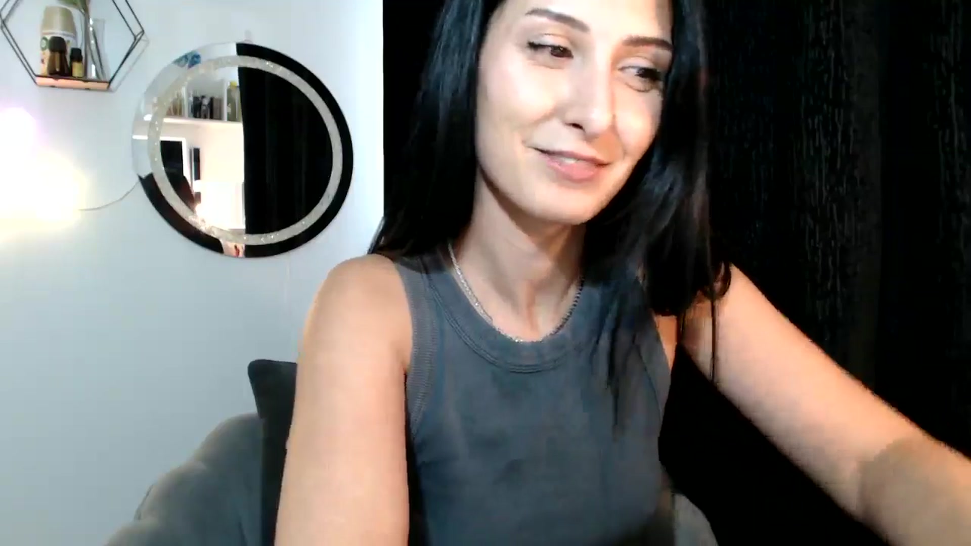 Gallery image thumbnail from MissLeanne's myfreecams stream on, 09/02/2025, 14:17 image 18 of 20