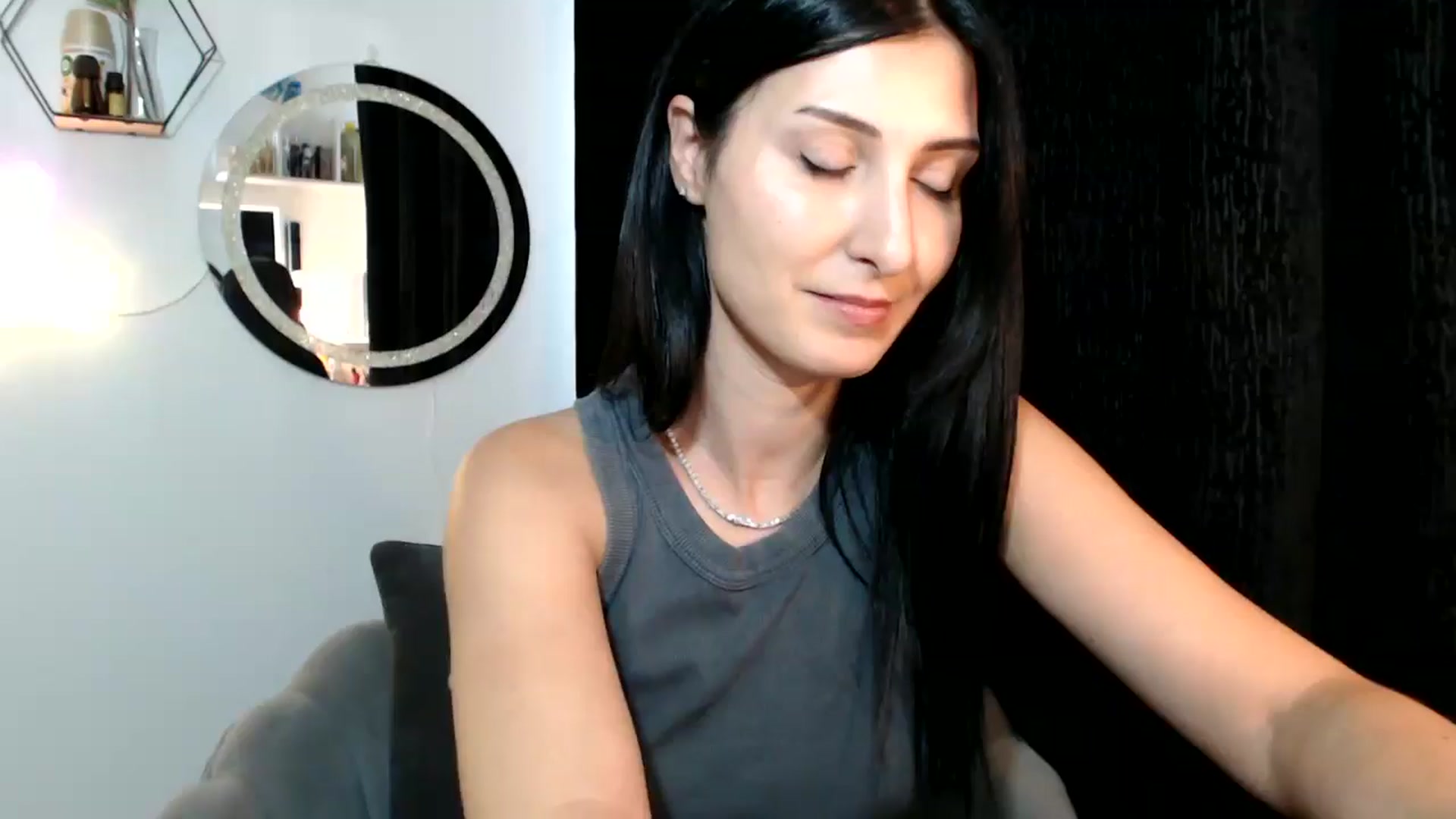 Gallery image thumbnail from MissLeanne's myfreecams stream on, 09/02/2025, 14:17 image 20 of 20