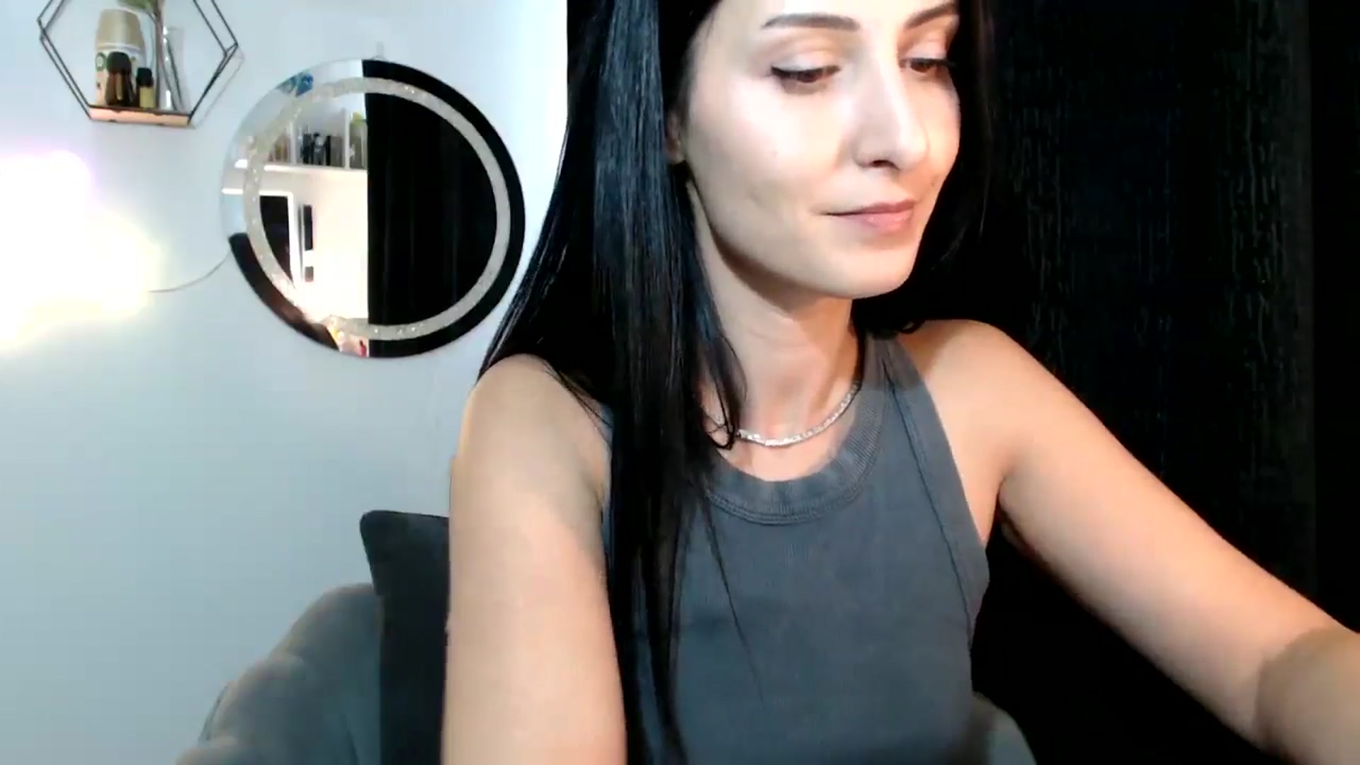 Gallery image thumbnail from MissLeanne's myfreecams stream on, 09/02/2025, 14:17 image 15 of 20