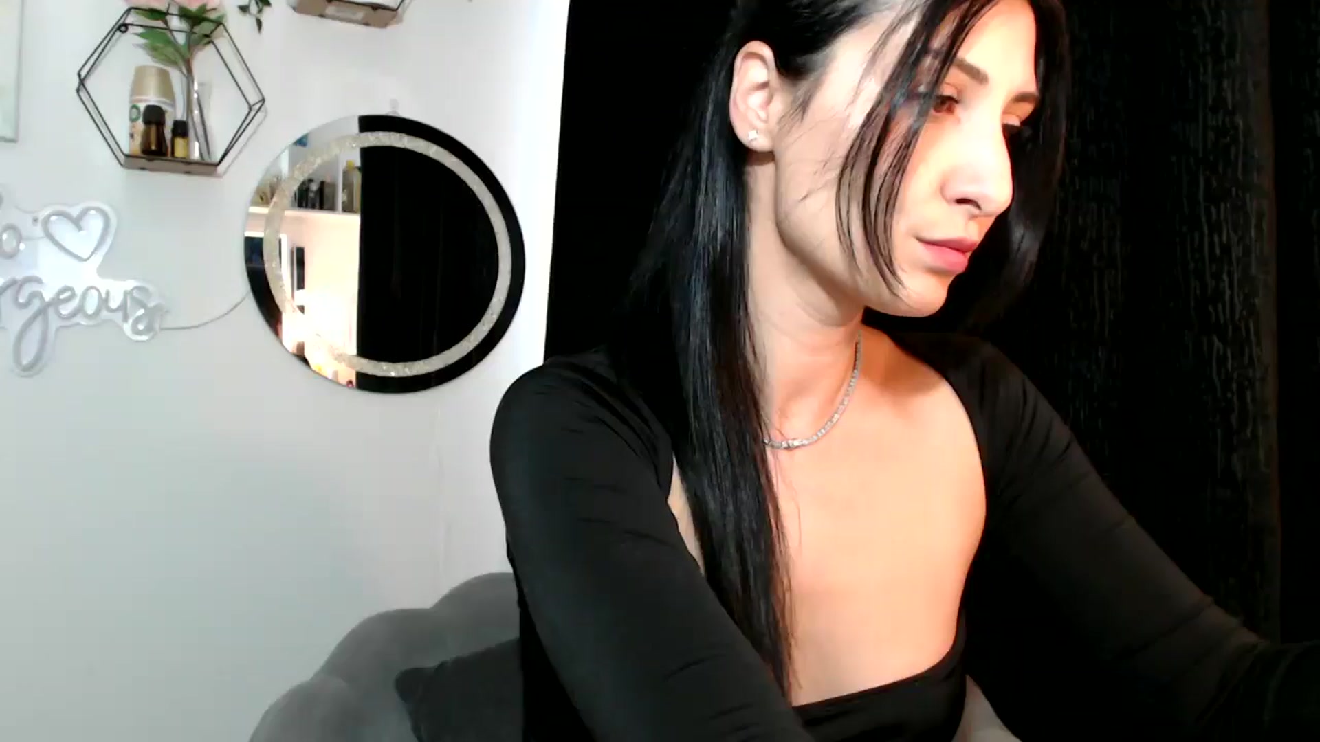 Gallery image thumbnail from MissLeanne's myfreecams stream on, 09/03/2025, 10:30 image 3 of 20