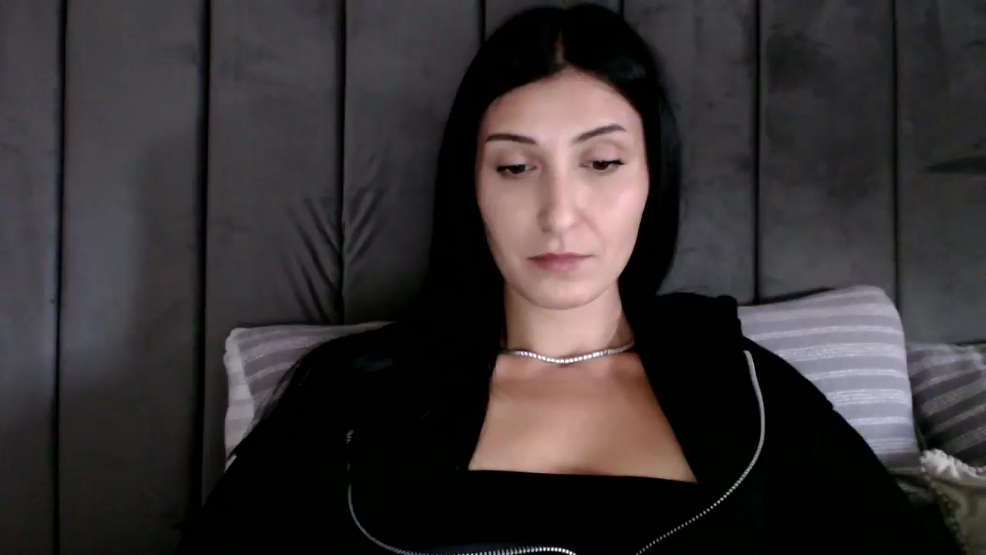 Gallery image thumbnail from MissLeanne's myfreecams stream on, 09/03/2025, 12:25 image 6 of 20