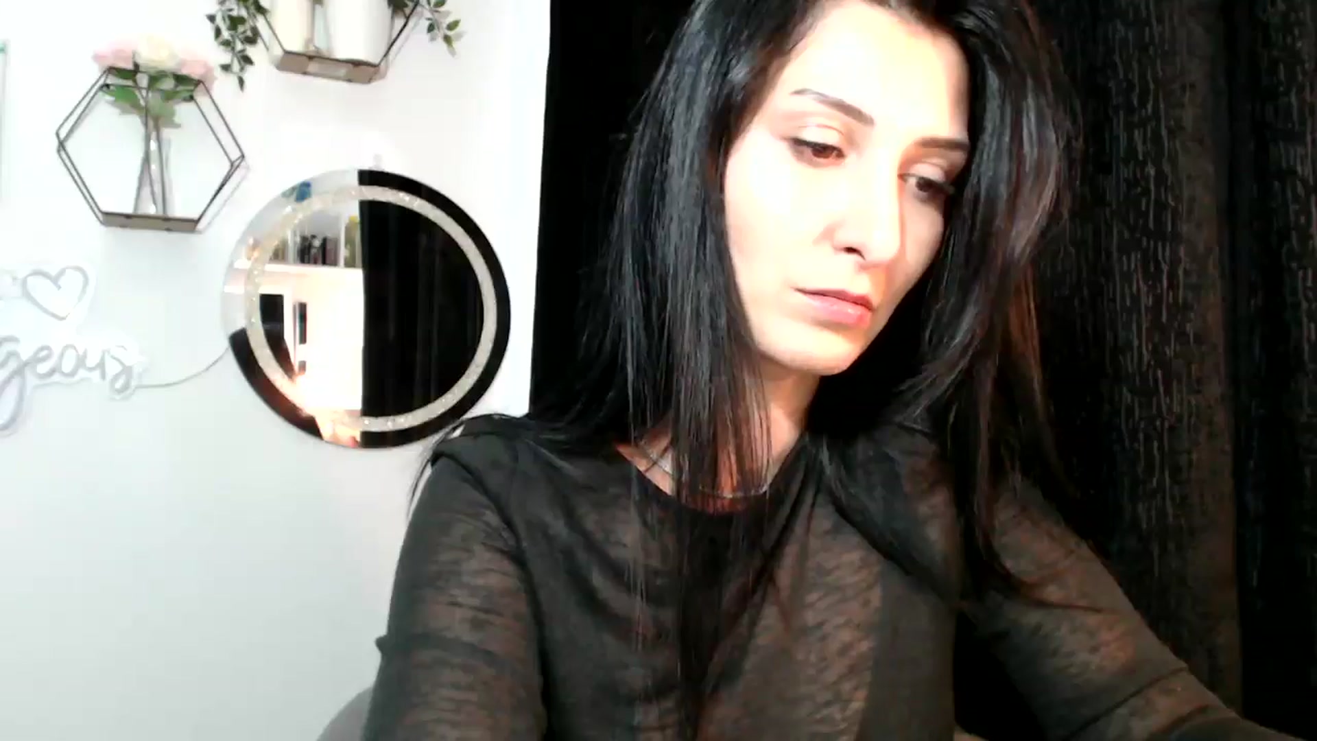 Gallery image thumbnail from MissLeanne's myfreecams stream on, 09/03/2025, 13:56 image 16 of 20
