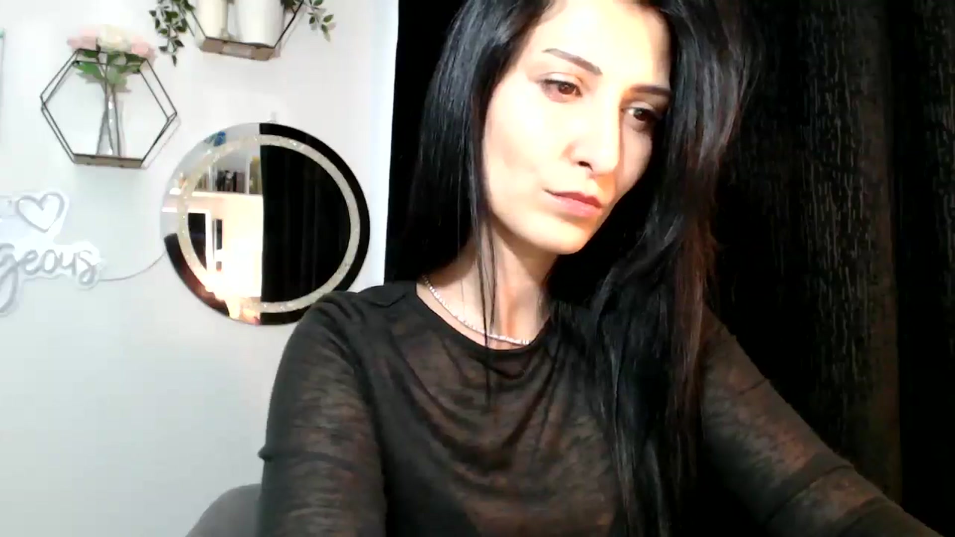 Gallery image thumbnail from MissLeanne's myfreecams stream on, 09/03/2025, 13:56 image 7 of 20