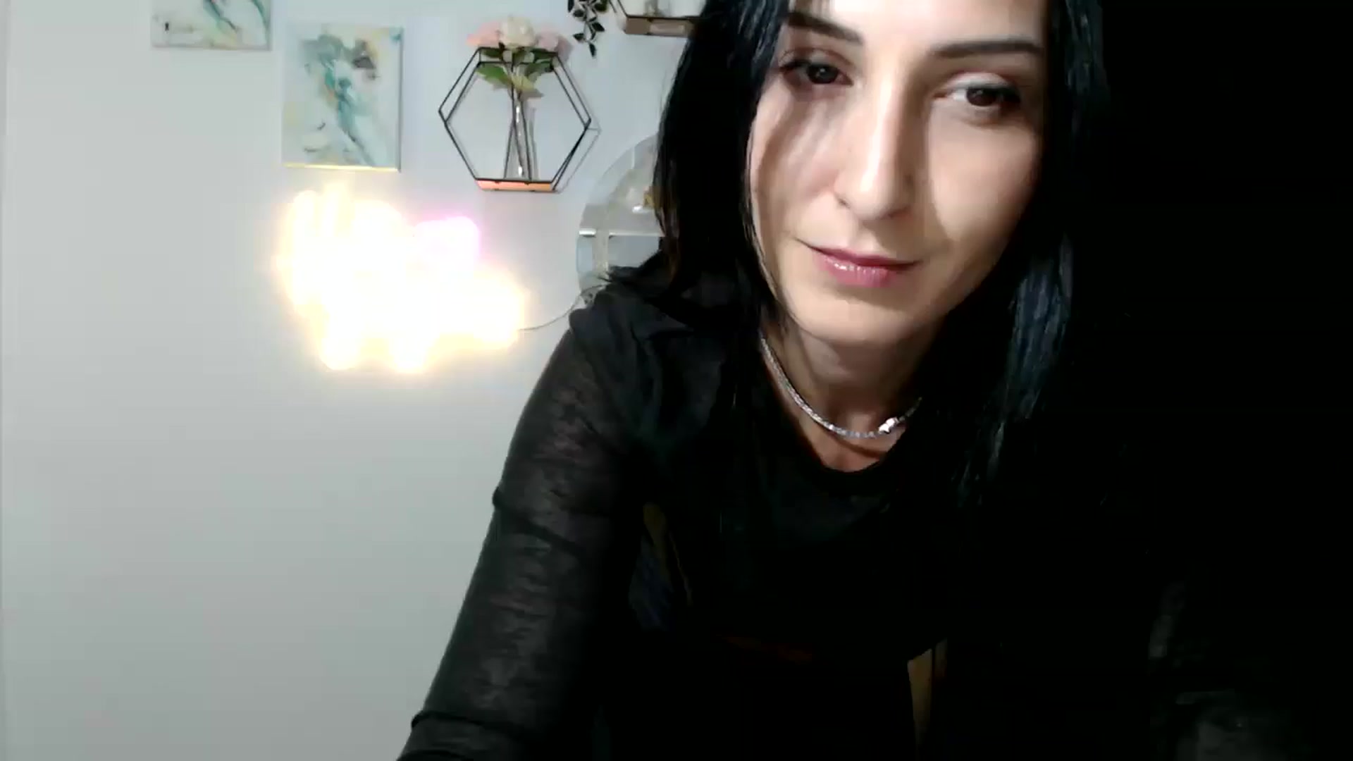Gallery image thumbnail from MissLeanne's myfreecams stream on, 09/03/2025, 14:12 image 9 of 20