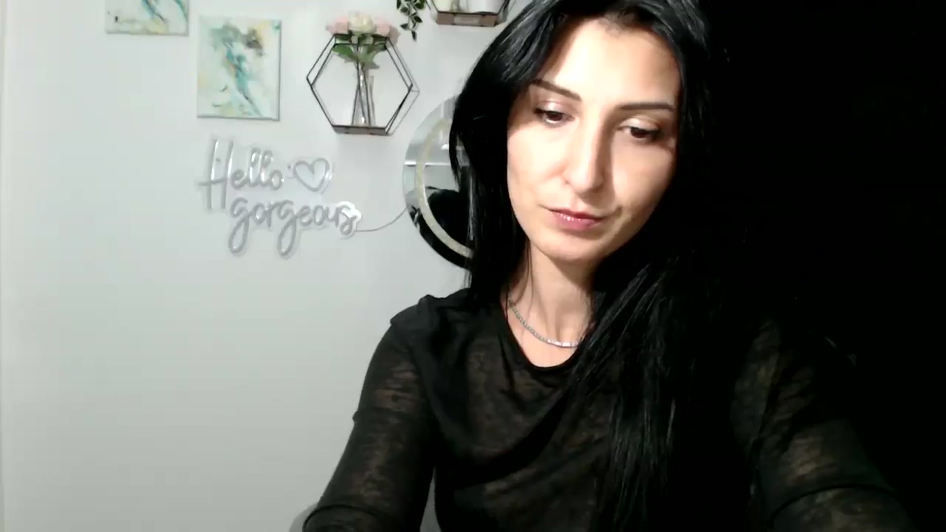 Gallery image thumbnail from MissLeanne's myfreecams stream on, 09/03/2025, 14:12 image 6 of 20