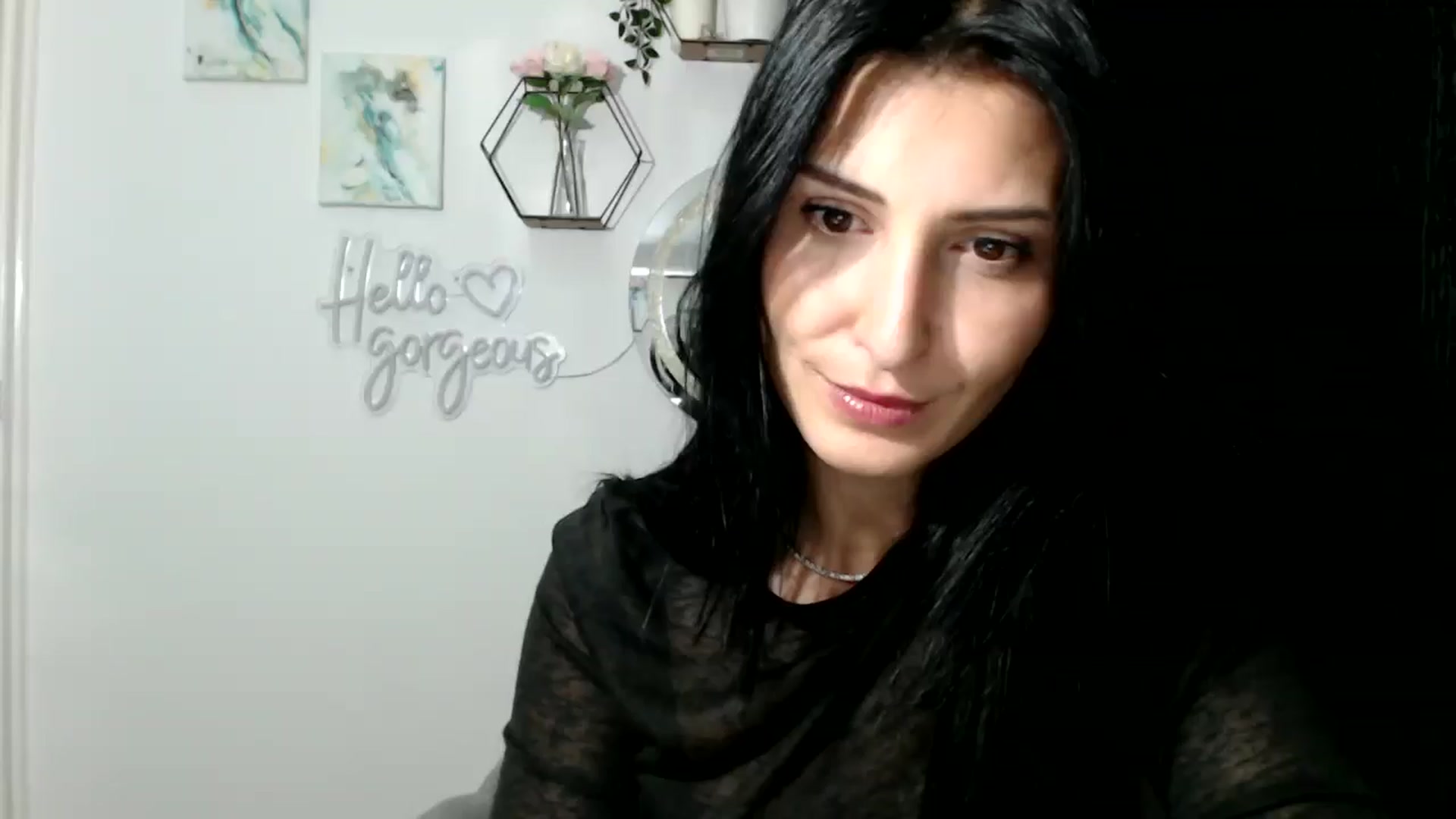 Gallery image thumbnail from MissLeanne's myfreecams stream on, 09/03/2025, 14:12 image 2 of 20