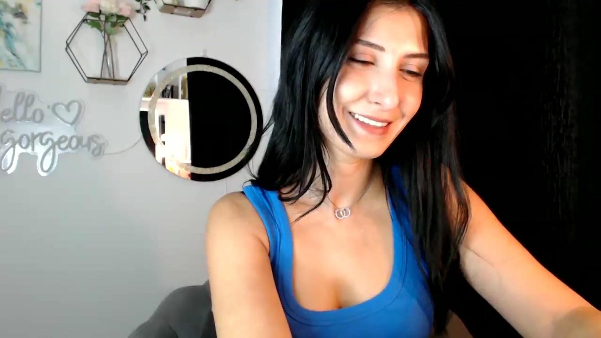 Gallery image thumbnail from MissLeanne's myfreecams stream on, 09/04/2025, 10:14 image 9 of 20